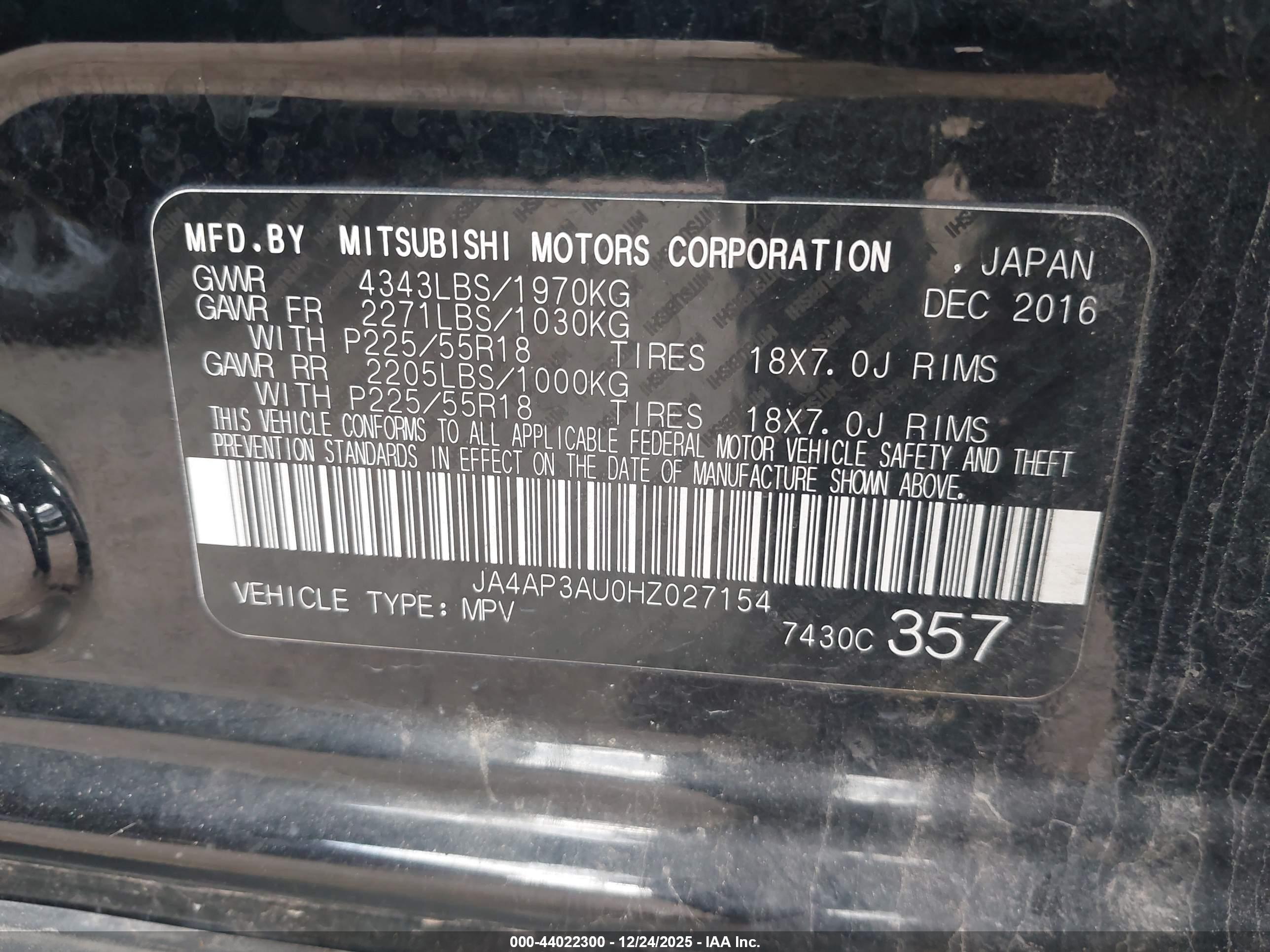 MITSUBISHI OUTLANDER image 9