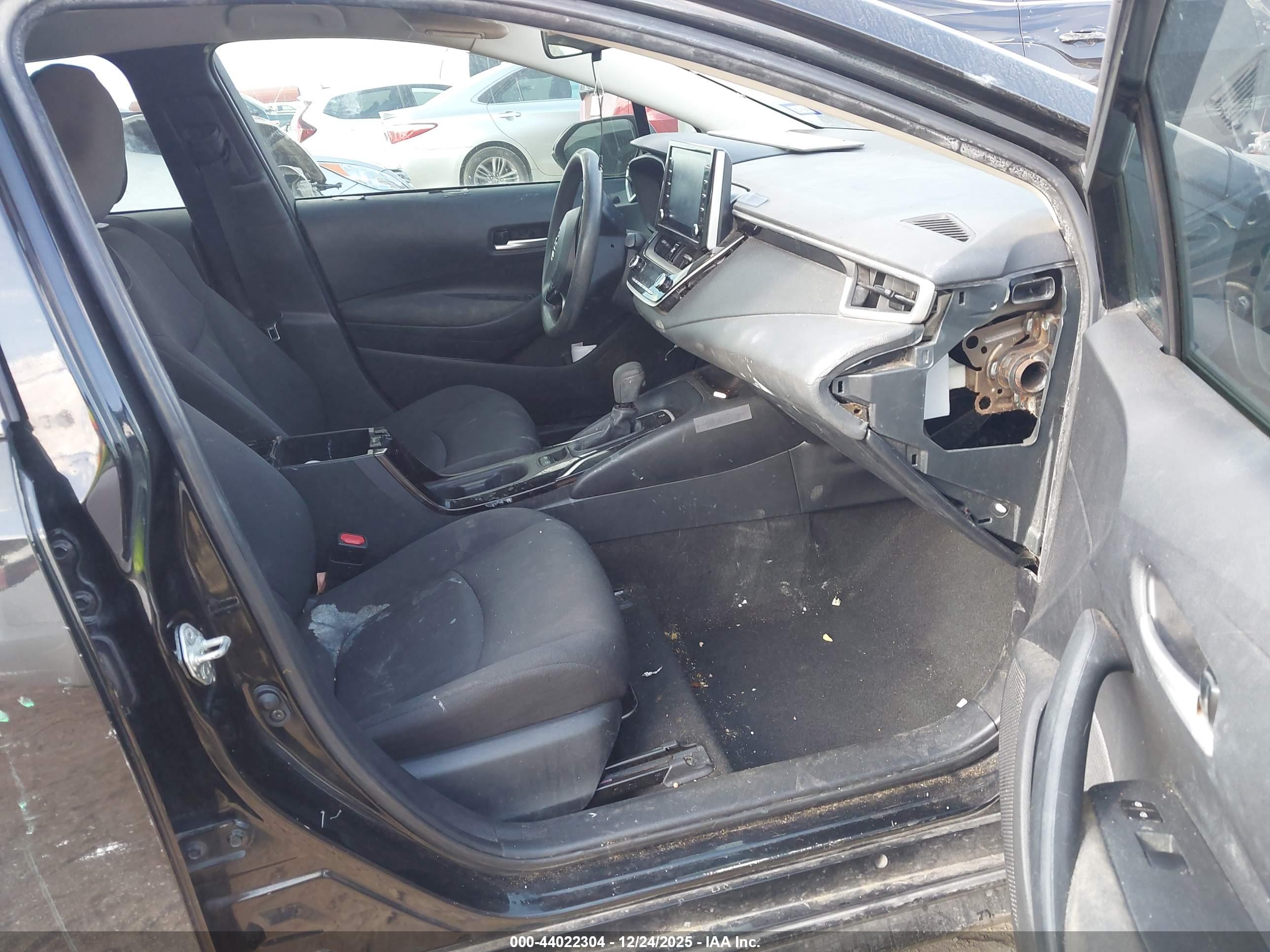TOYOTA COROLLA image 5