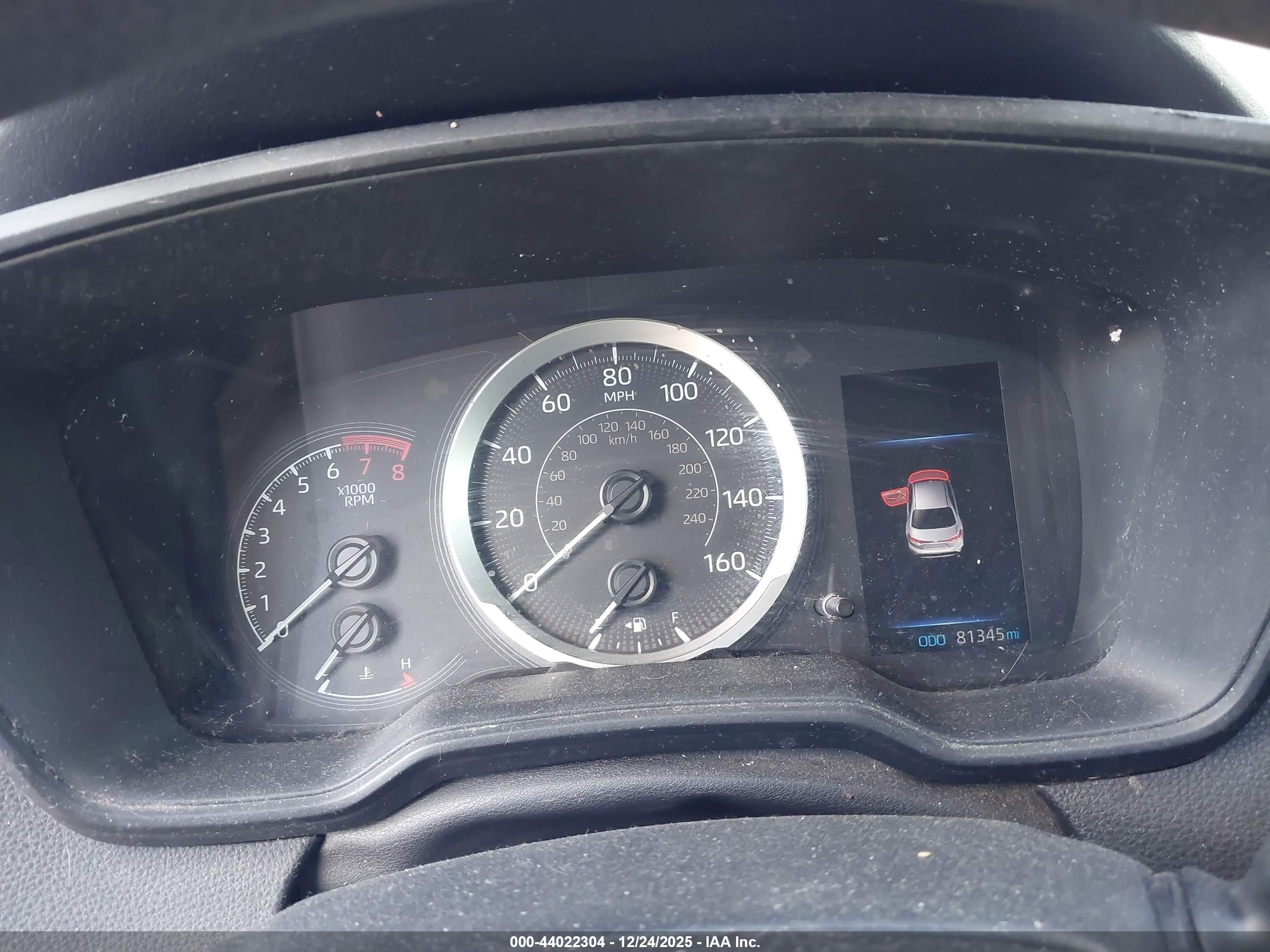 TOYOTA COROLLA image 7
