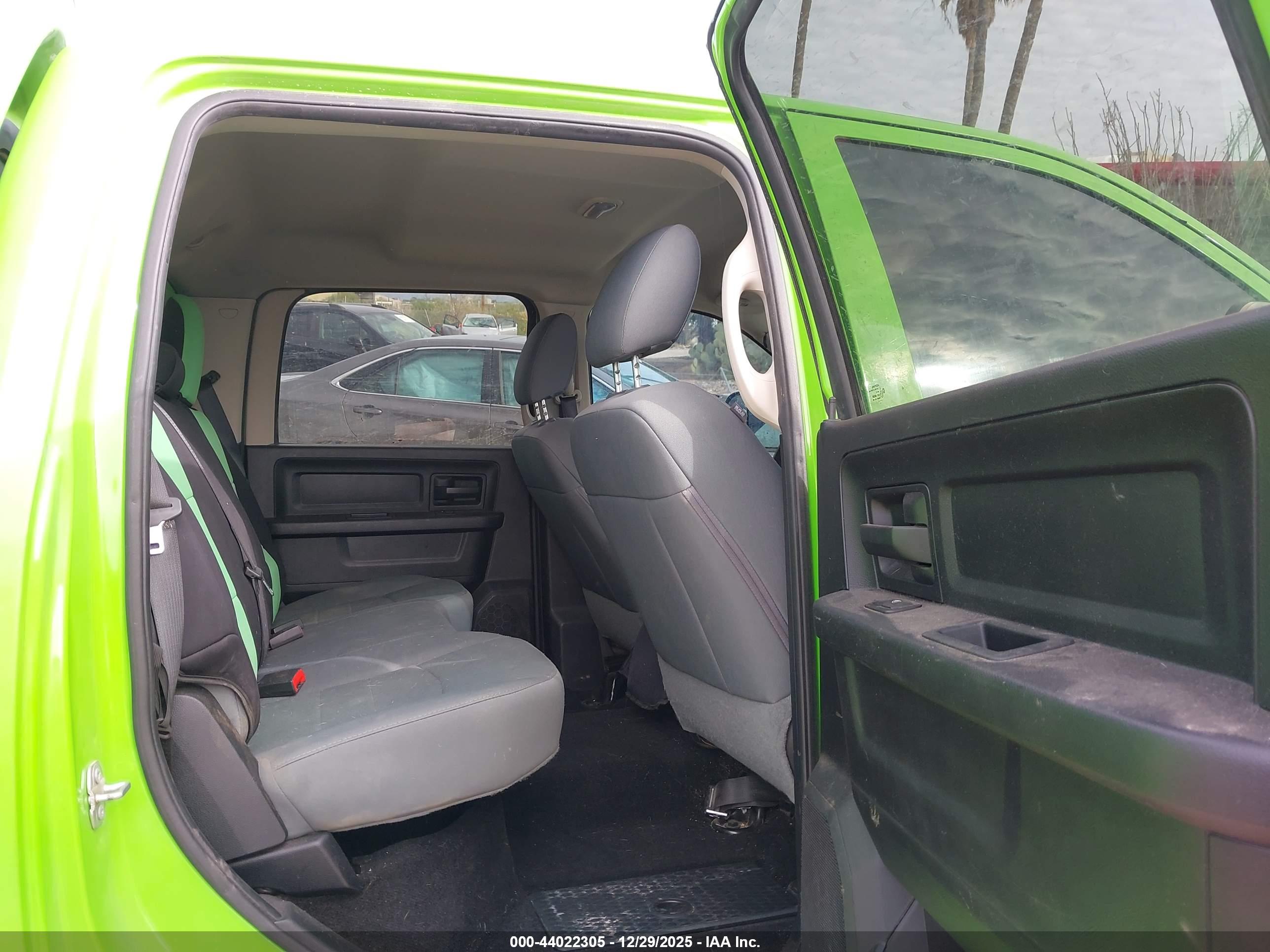 RAM 2500 image 8
