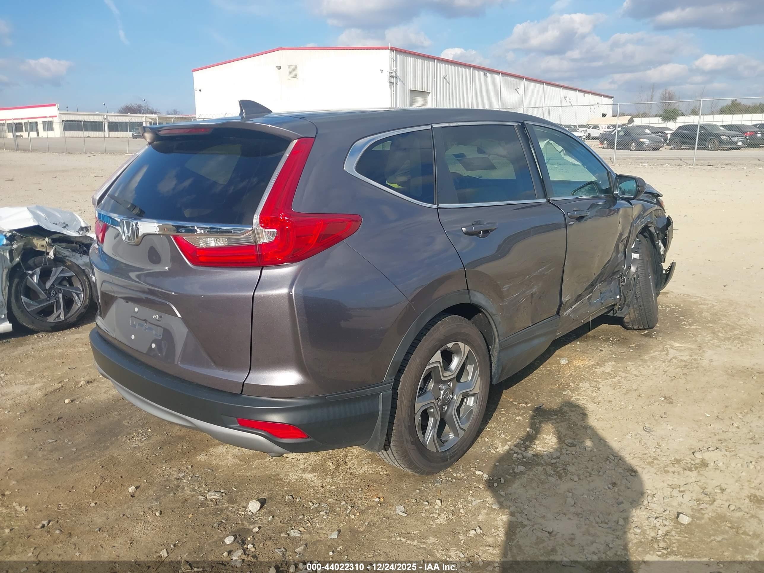 HONDA CR-V image 4