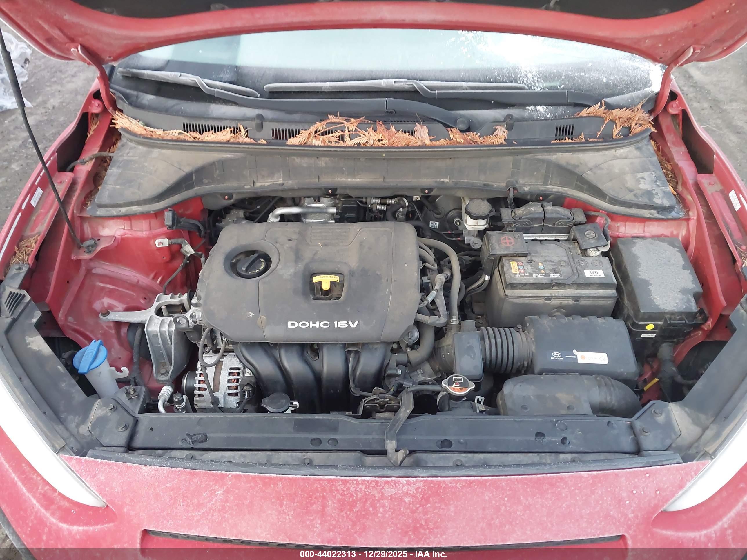 HYUNDAI KONA image 10