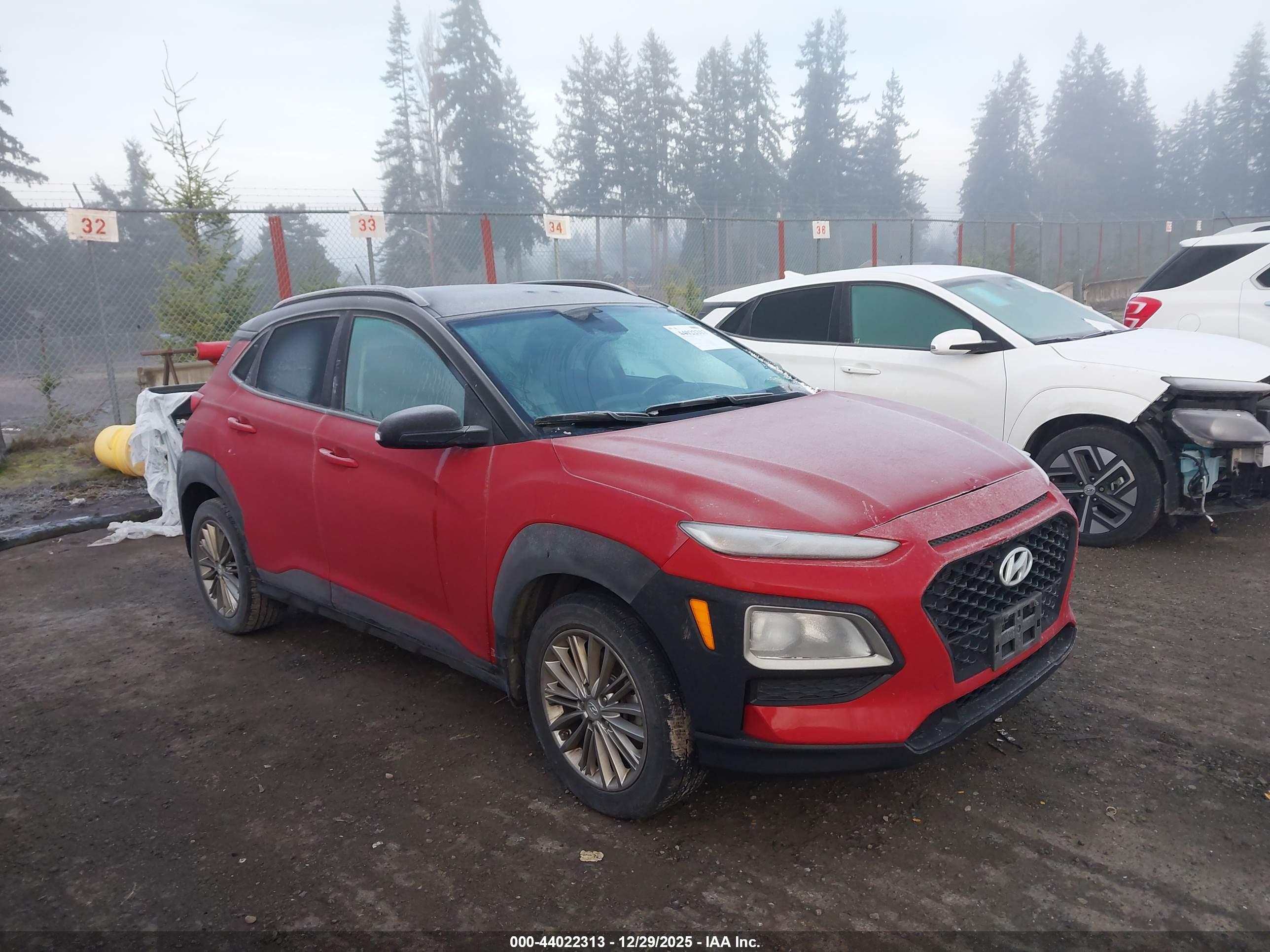 HYUNDAI KONA image 6