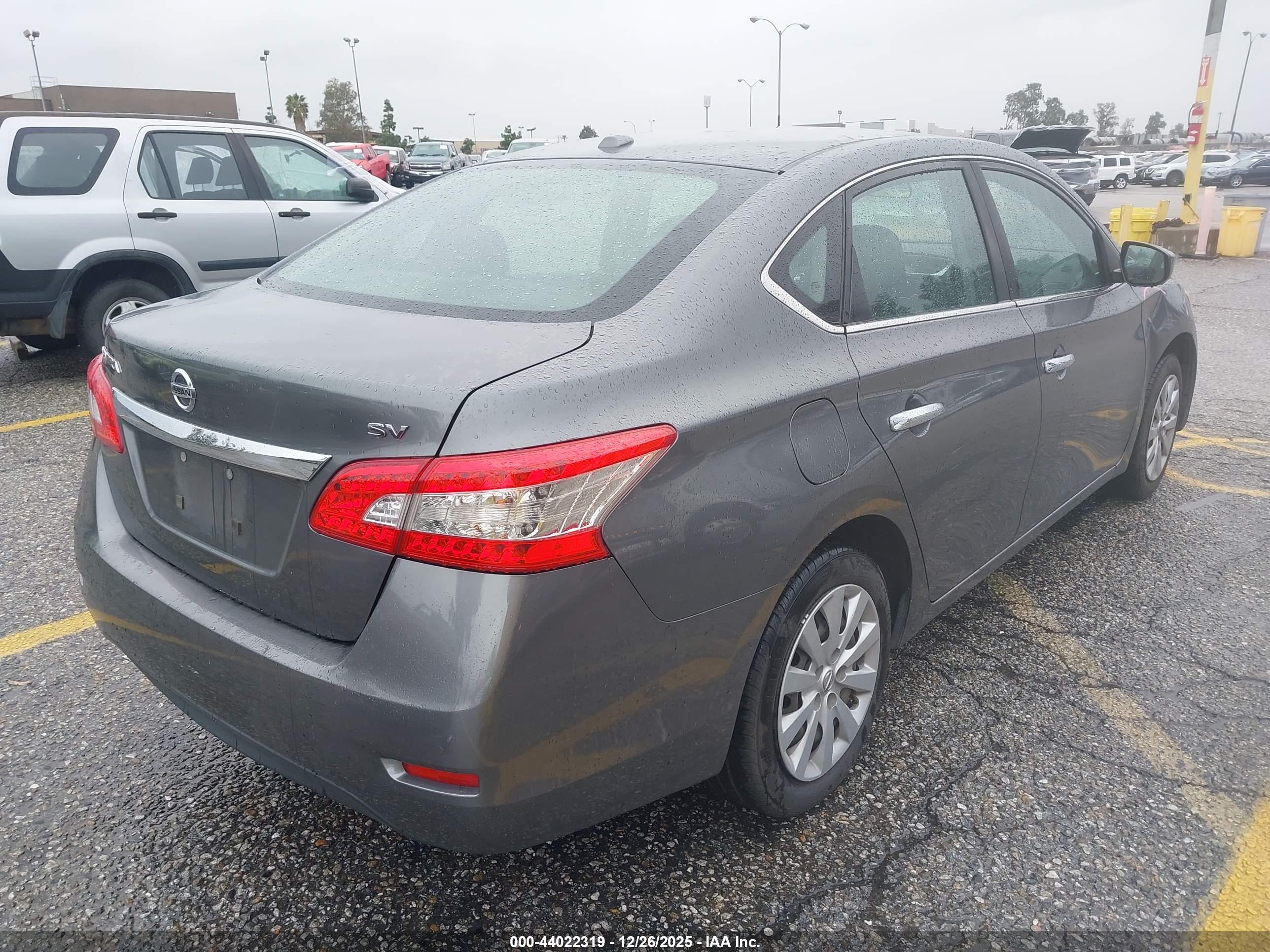 NISSAN SENTRA image 4
