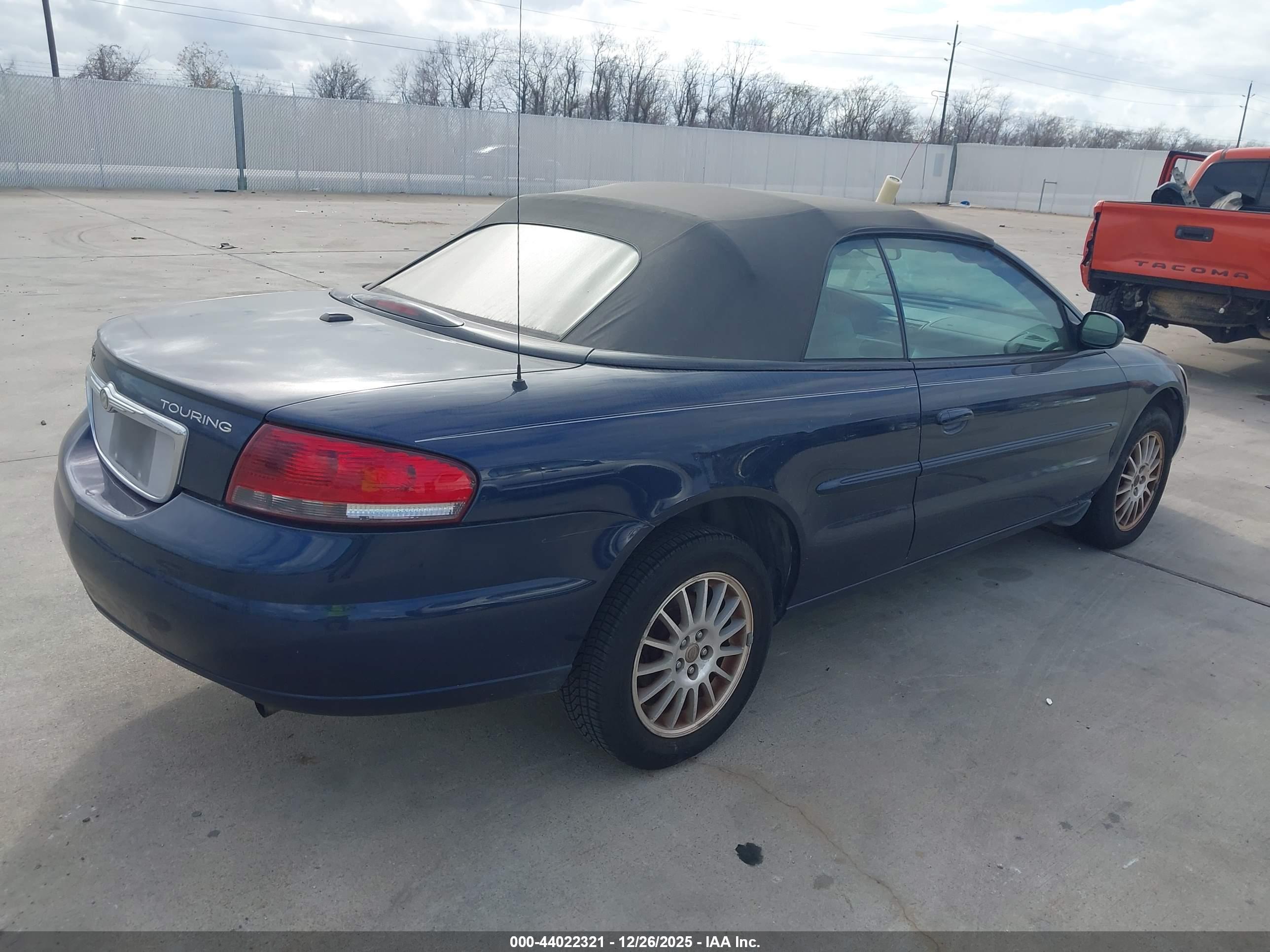 CHRYSLER SEBRING image 4
