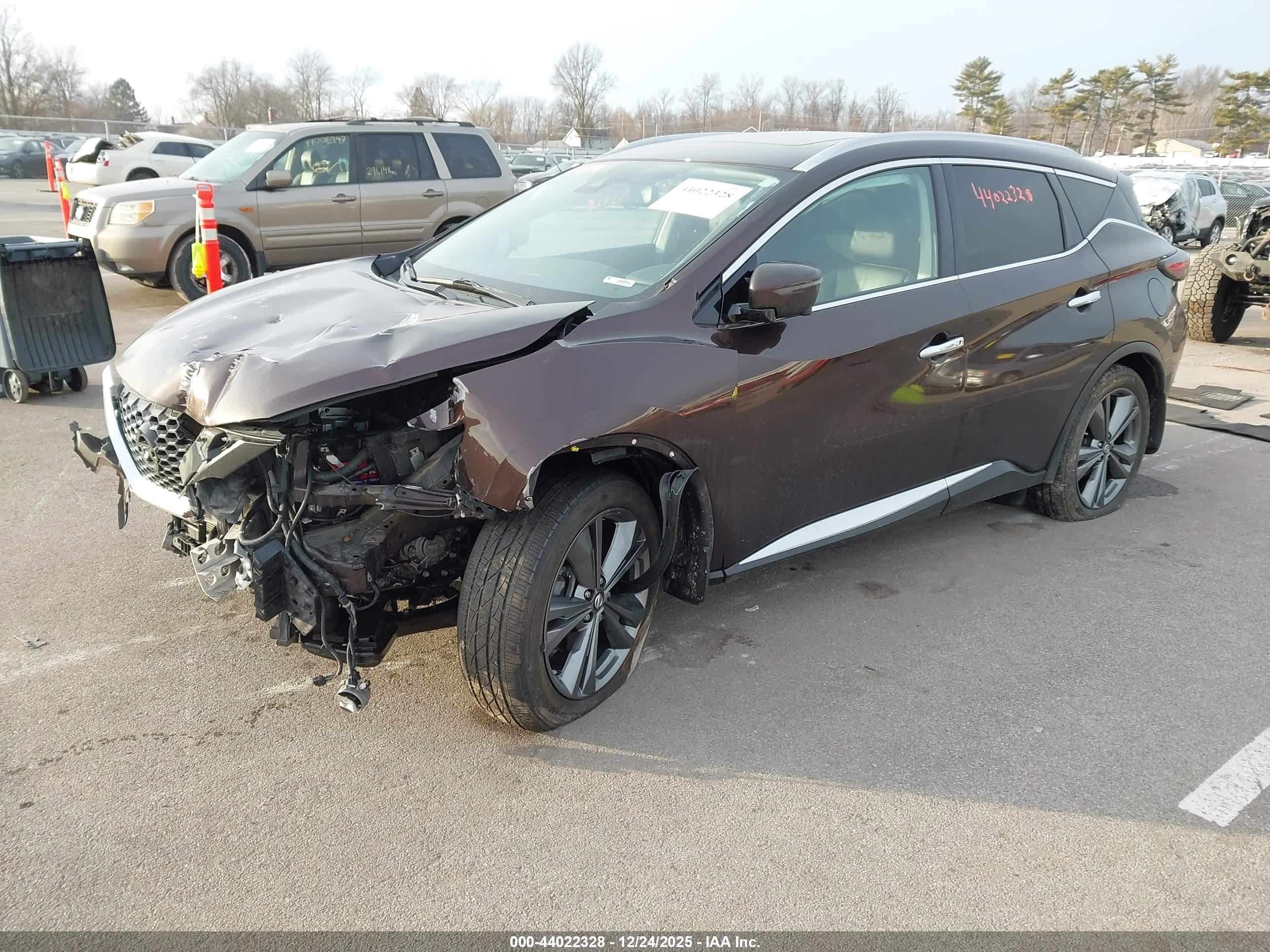 NISSAN MURANO image 2