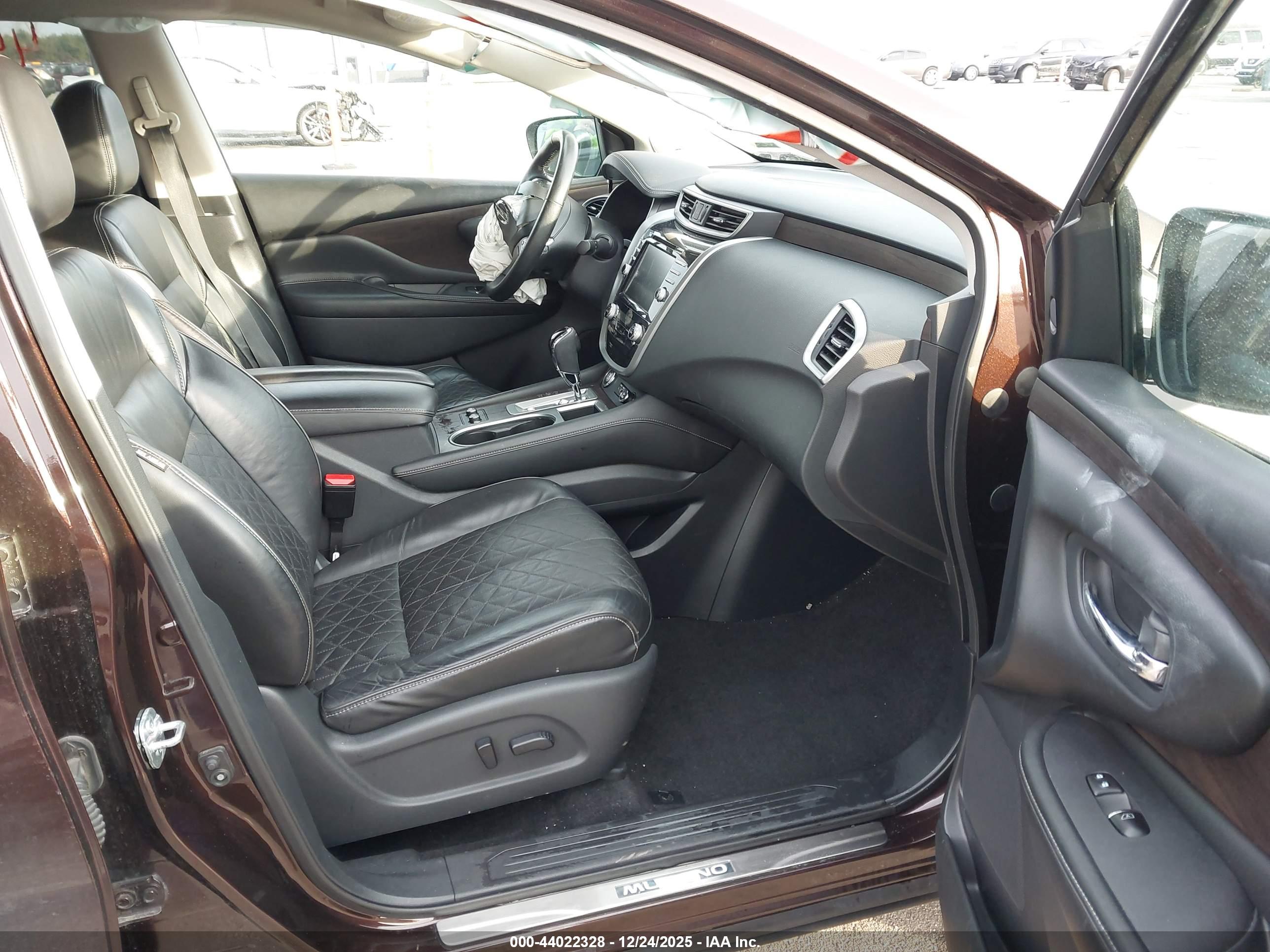 NISSAN MURANO image 5