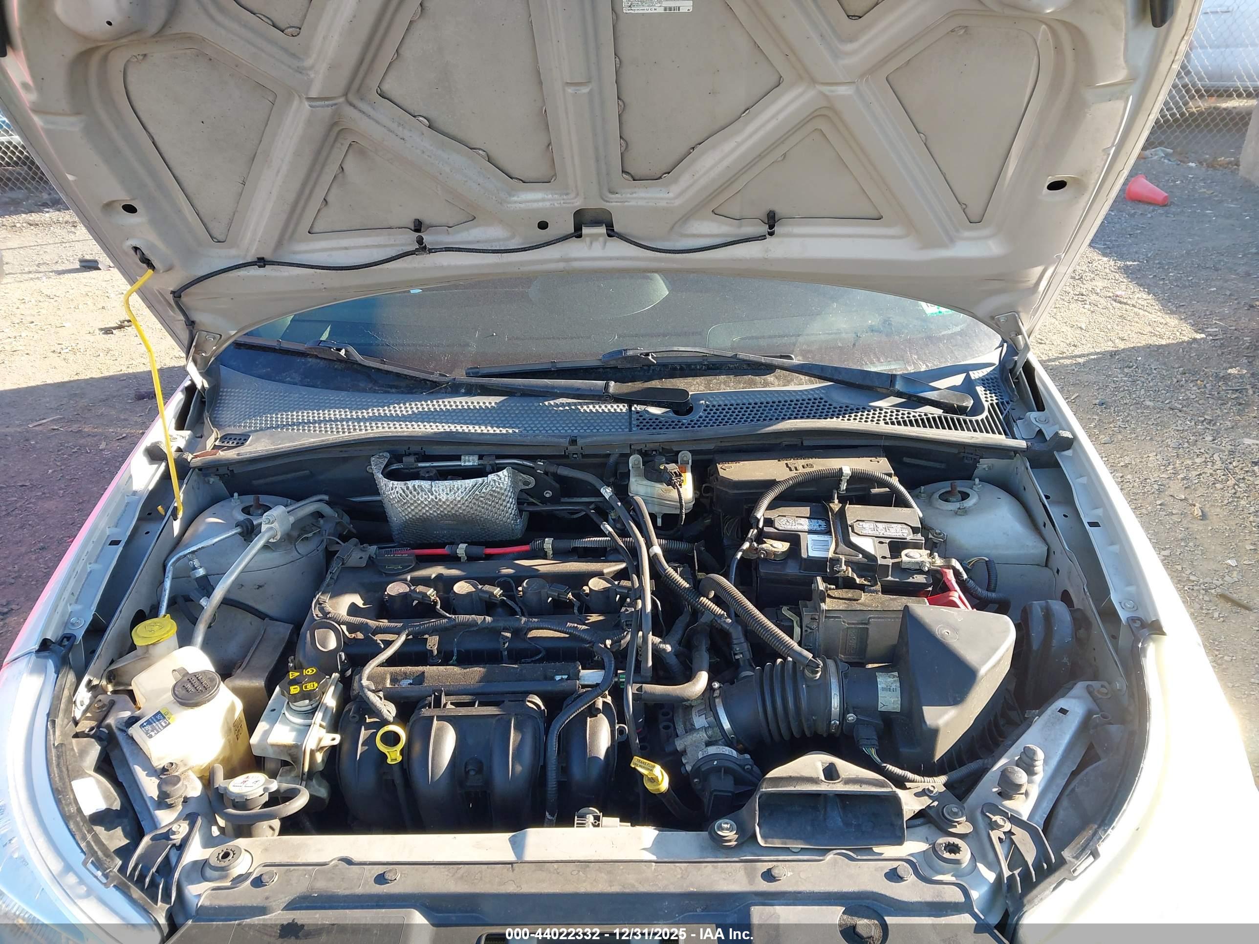 FORD FOCUS image 10