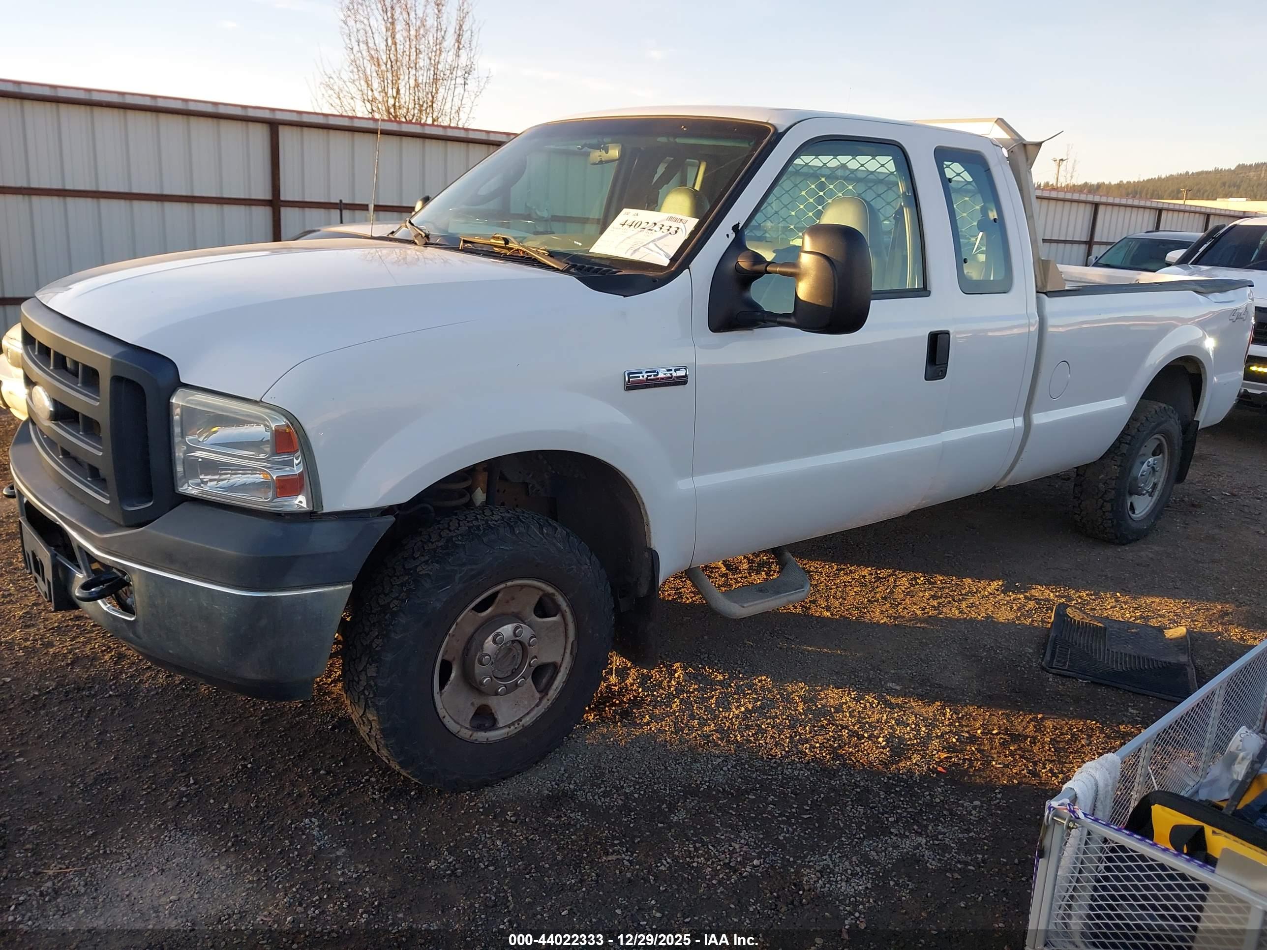 FORD F-250 image 2