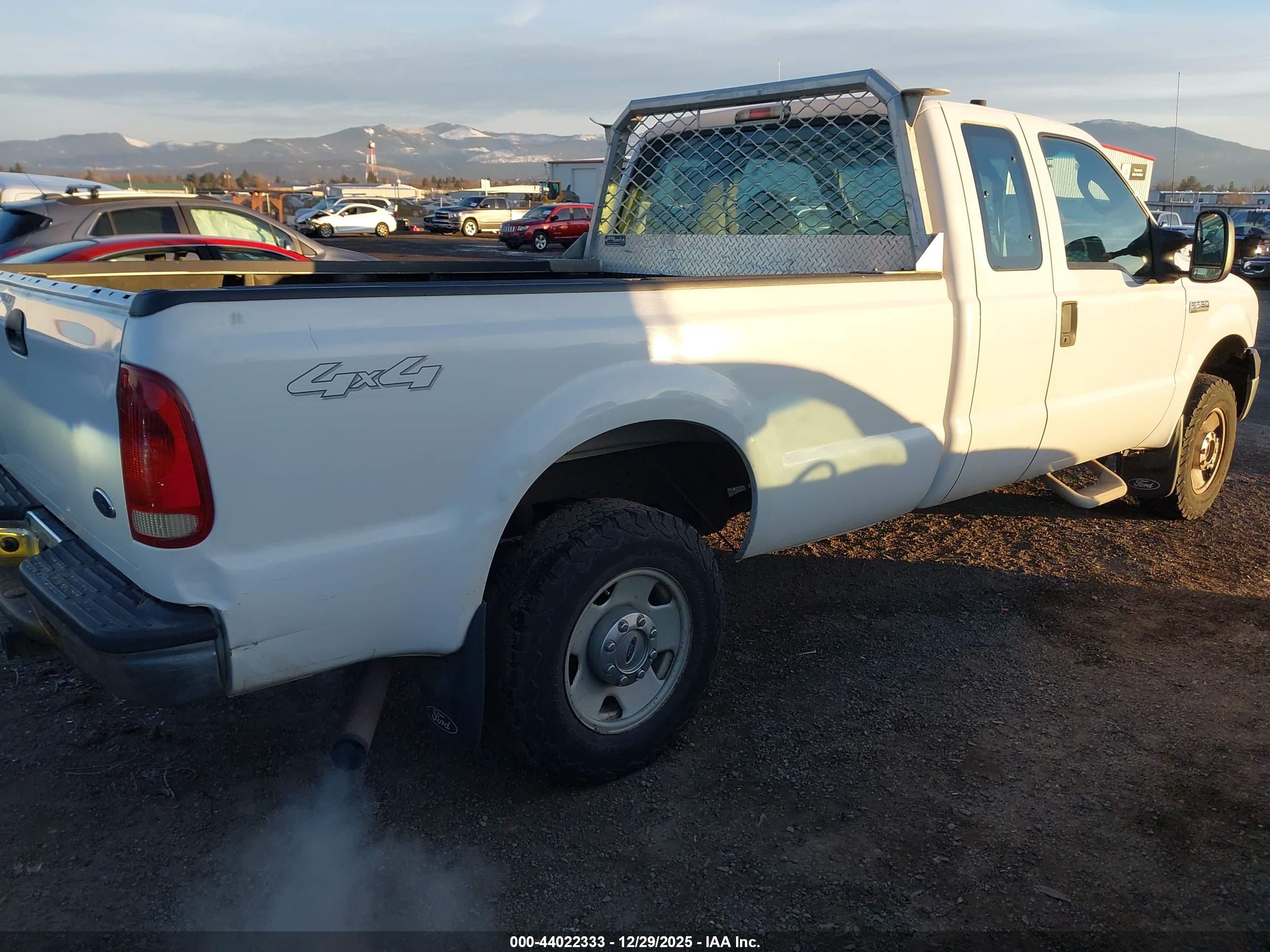 FORD F-250 image 4