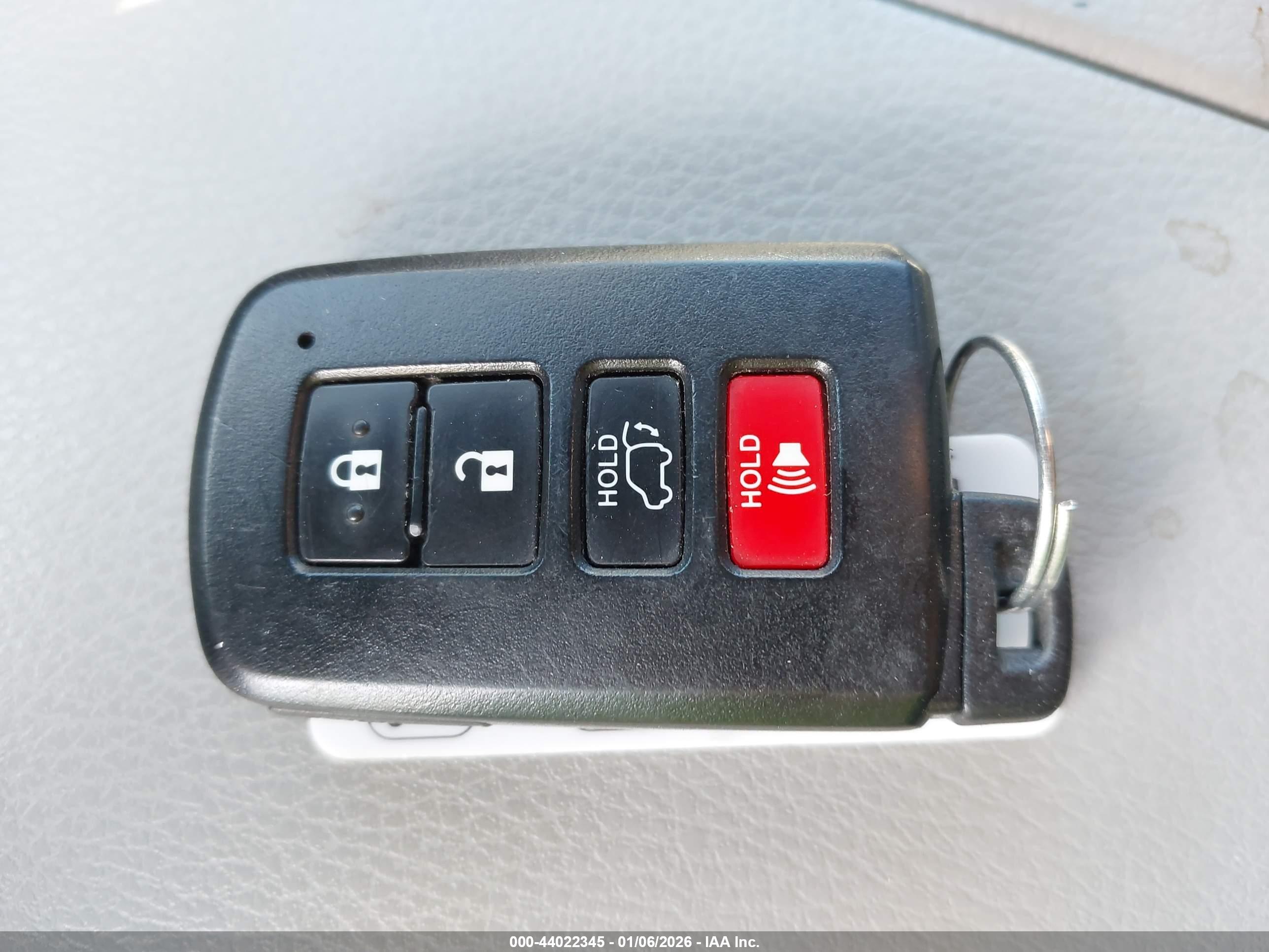 TOYOTA HIGHLANDER image 11