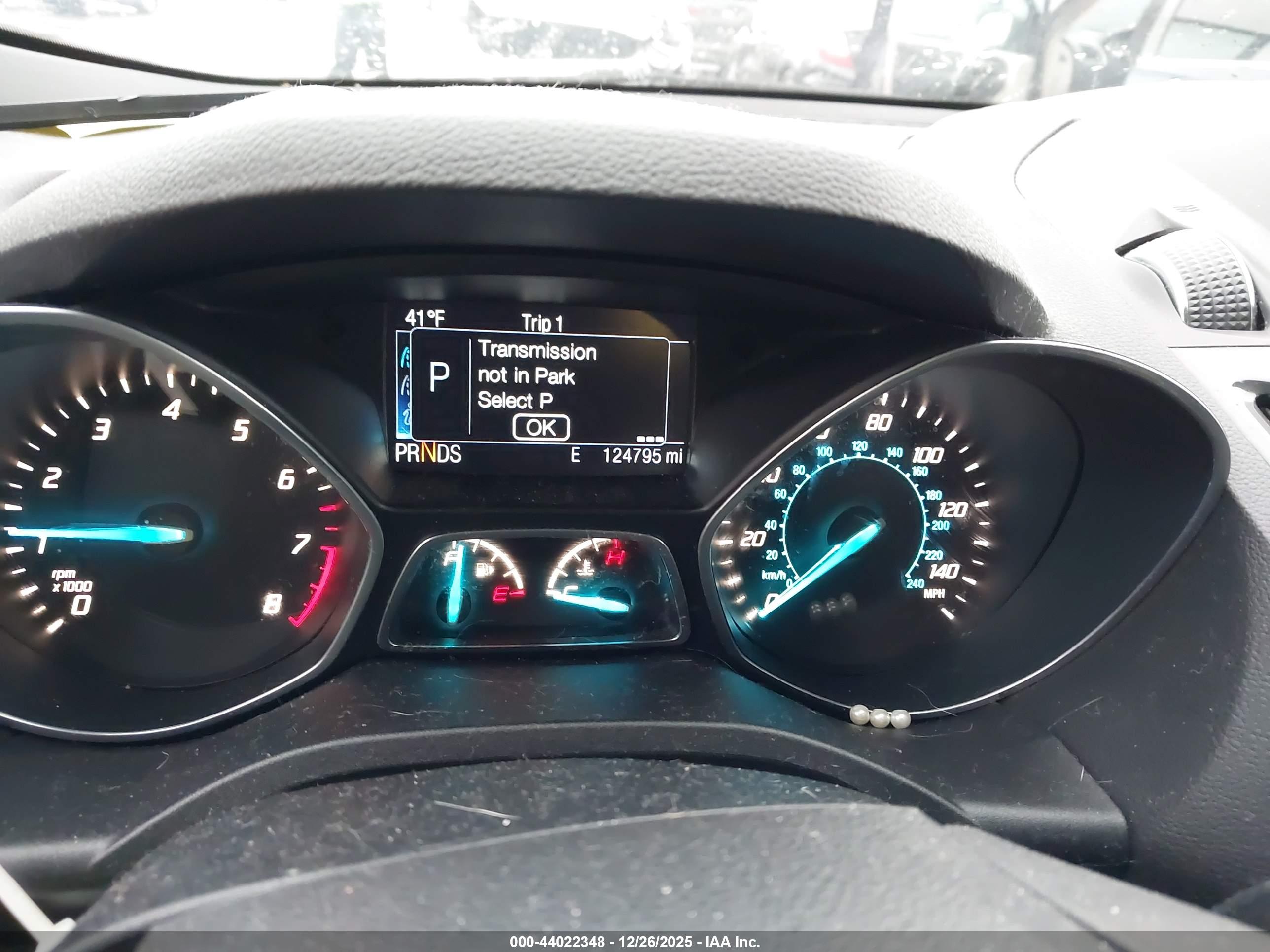 FORD ESCAPE image 7