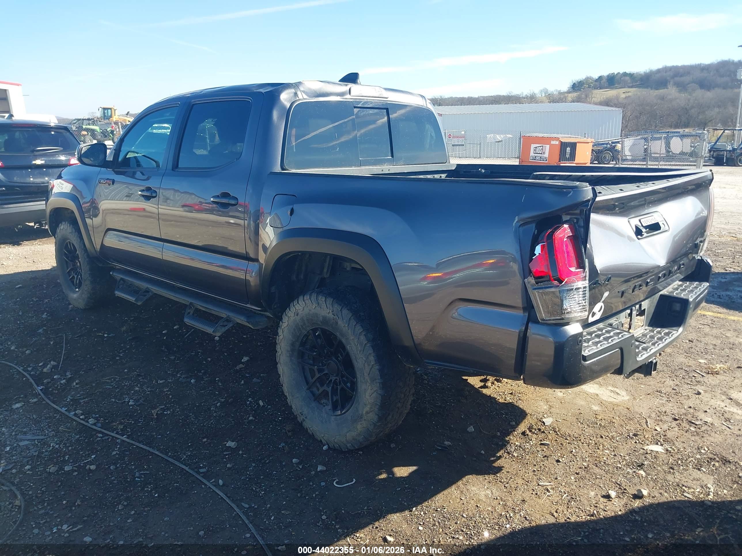 TOYOTA TACOMA image 3