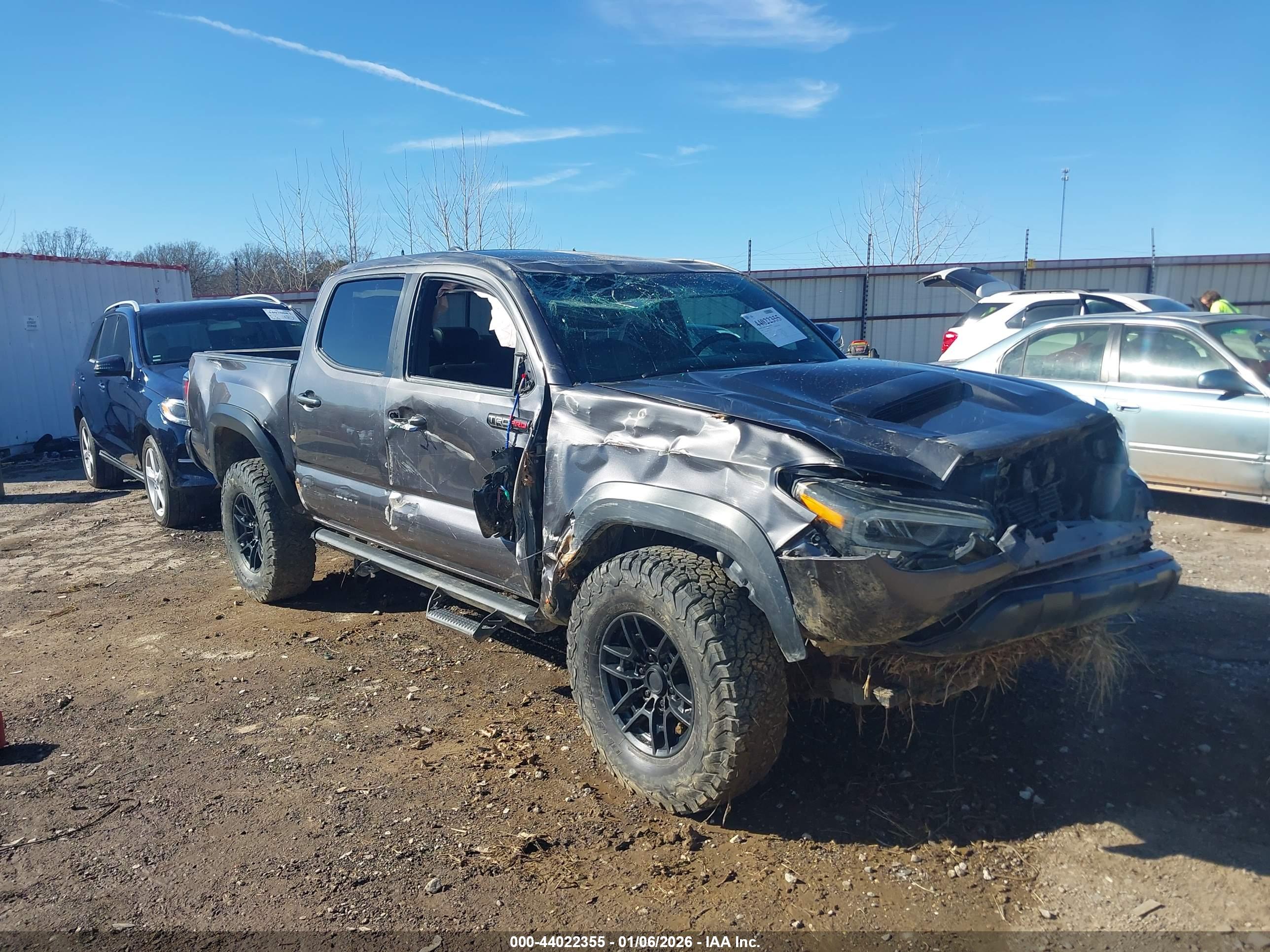 TOYOTA TACOMA image 6