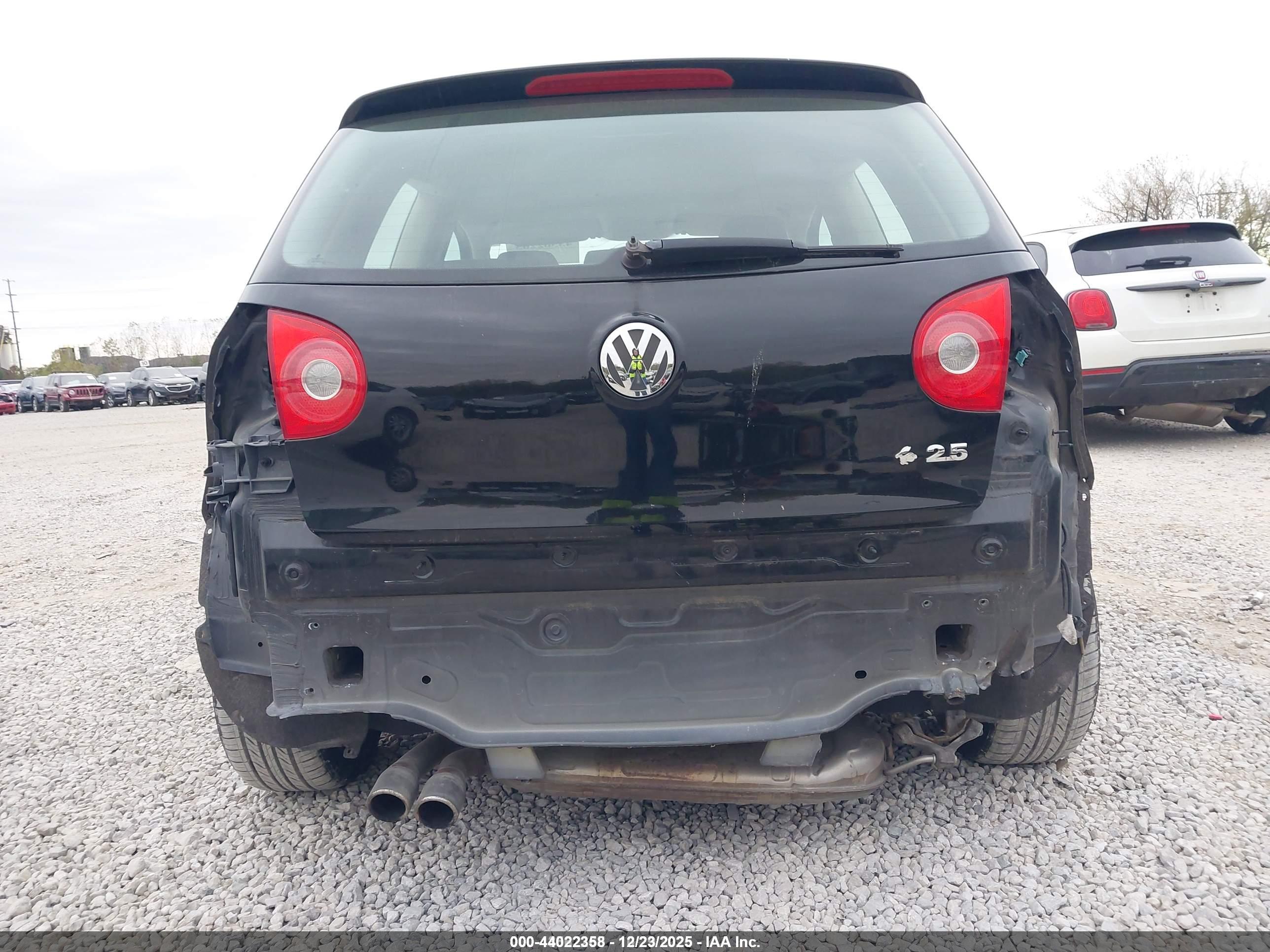 VOLKSWAGEN RABBIT image 6