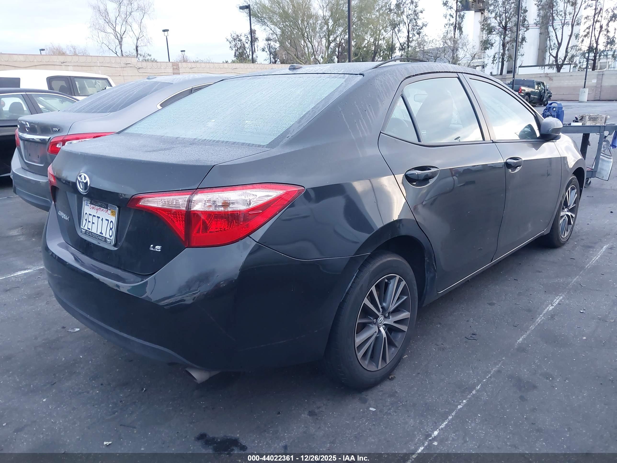TOYOTA COROLLA image 4