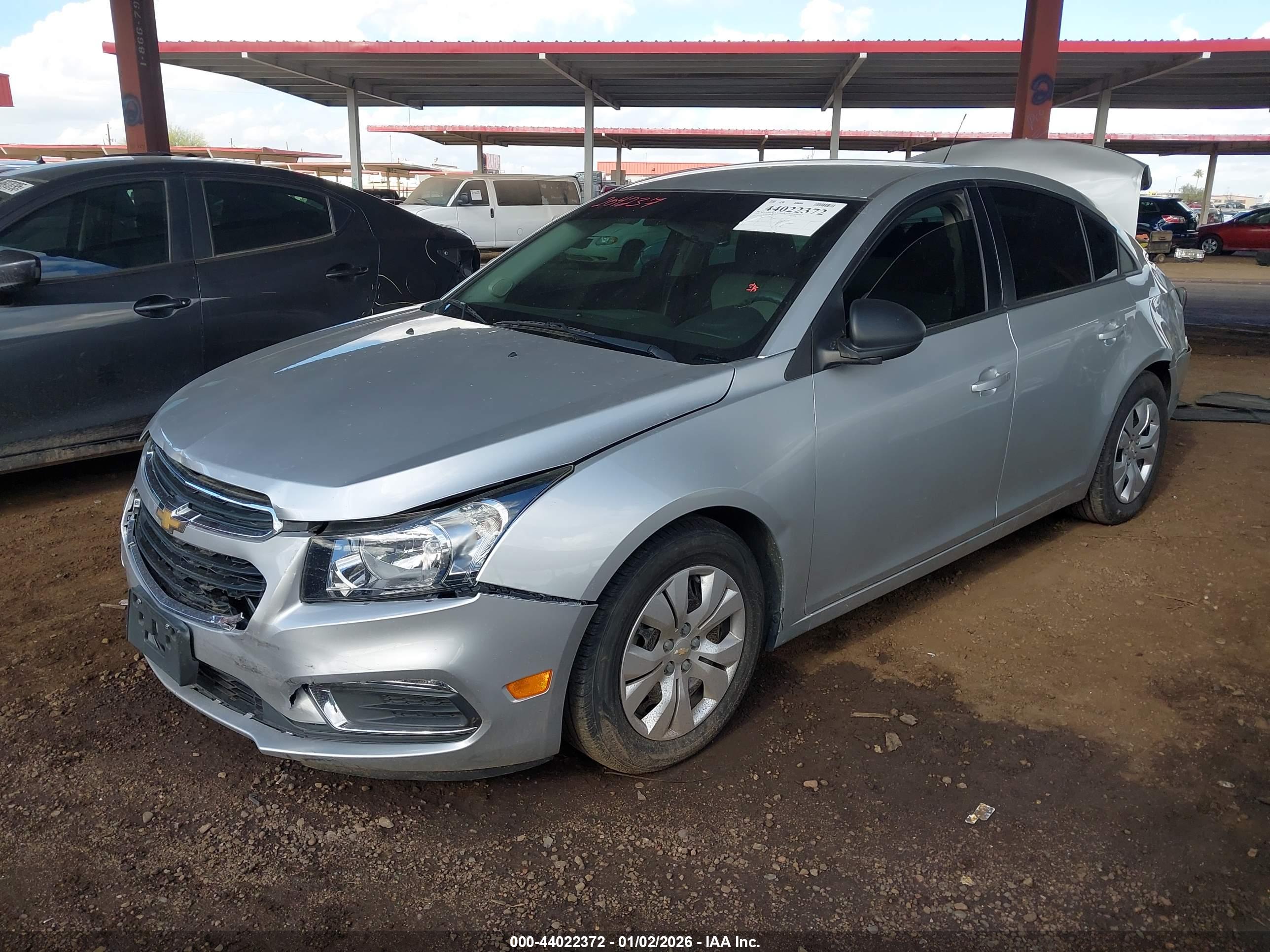 CHEVROLET CRUZE image 2