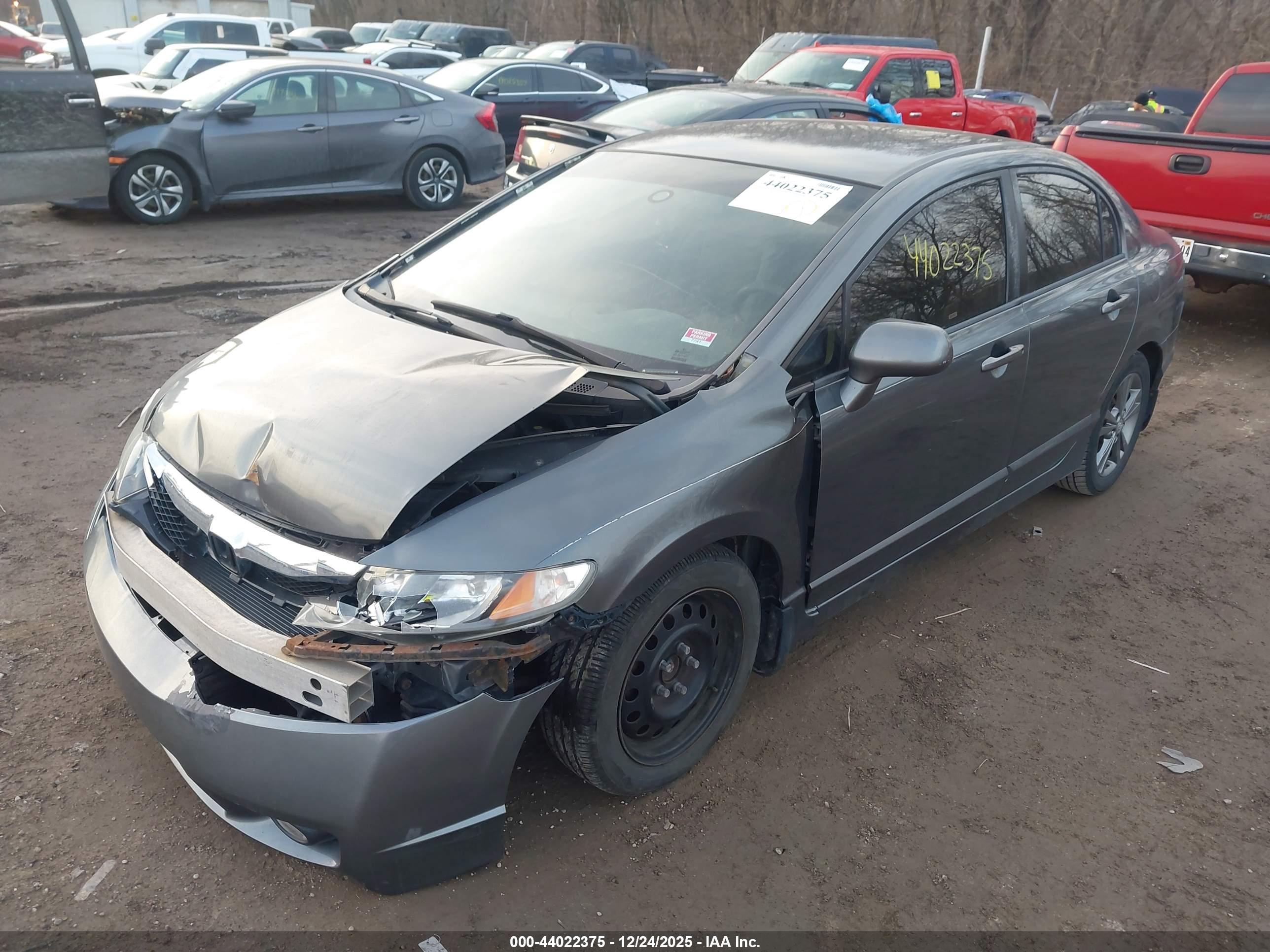 HONDA CIVIC image 2