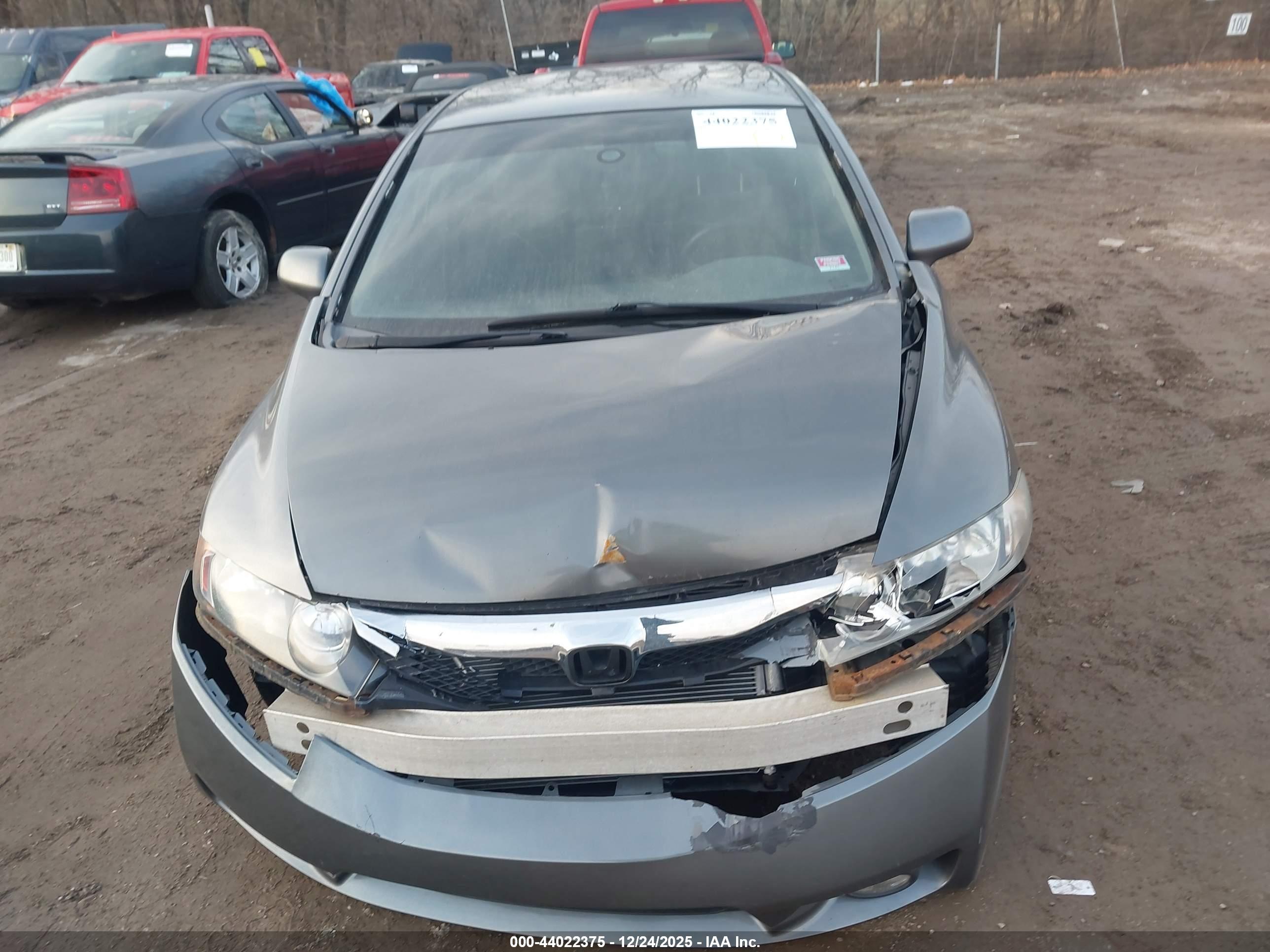 HONDA CIVIC image 6