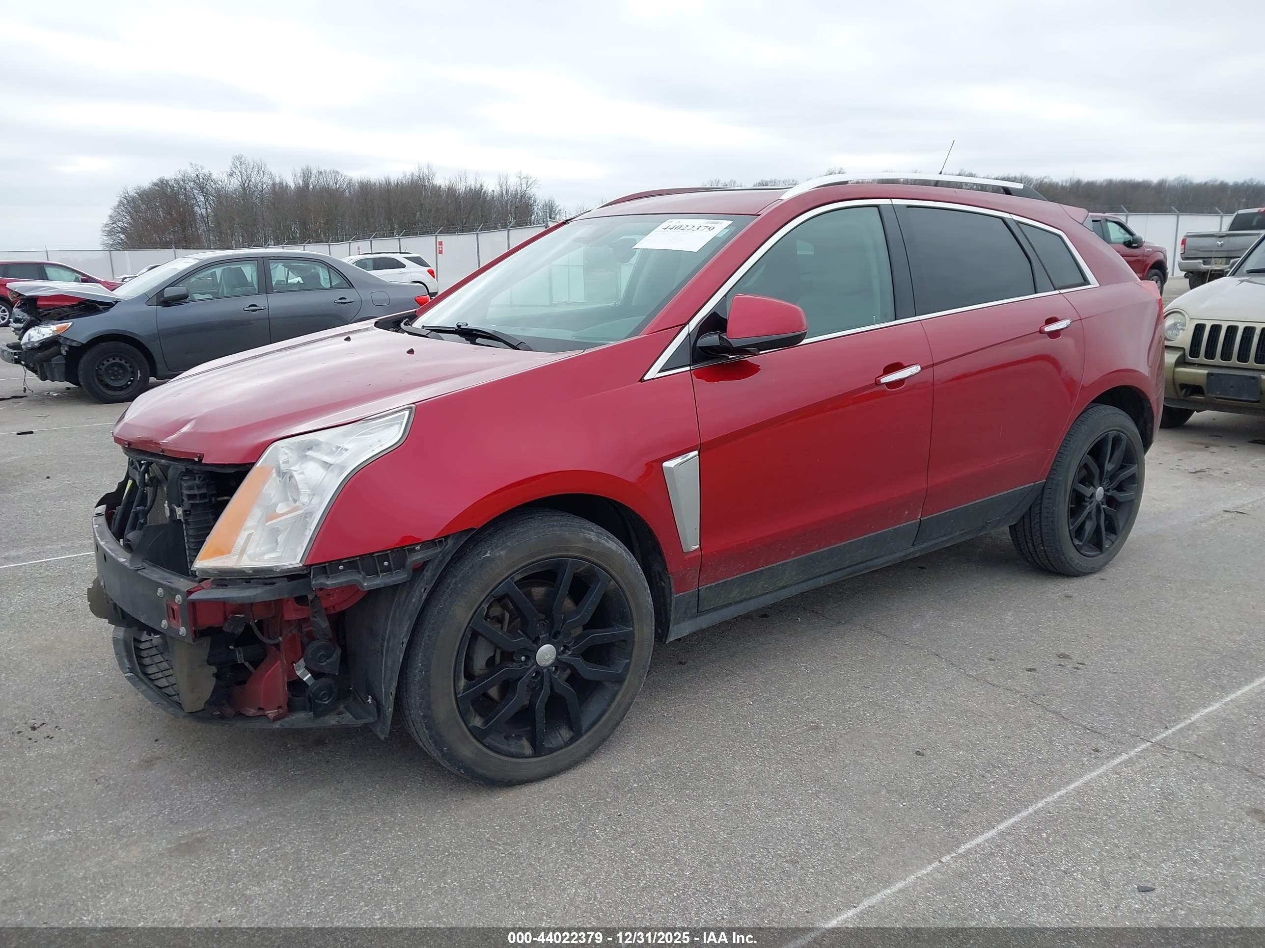 CADILLAC SRX image 2