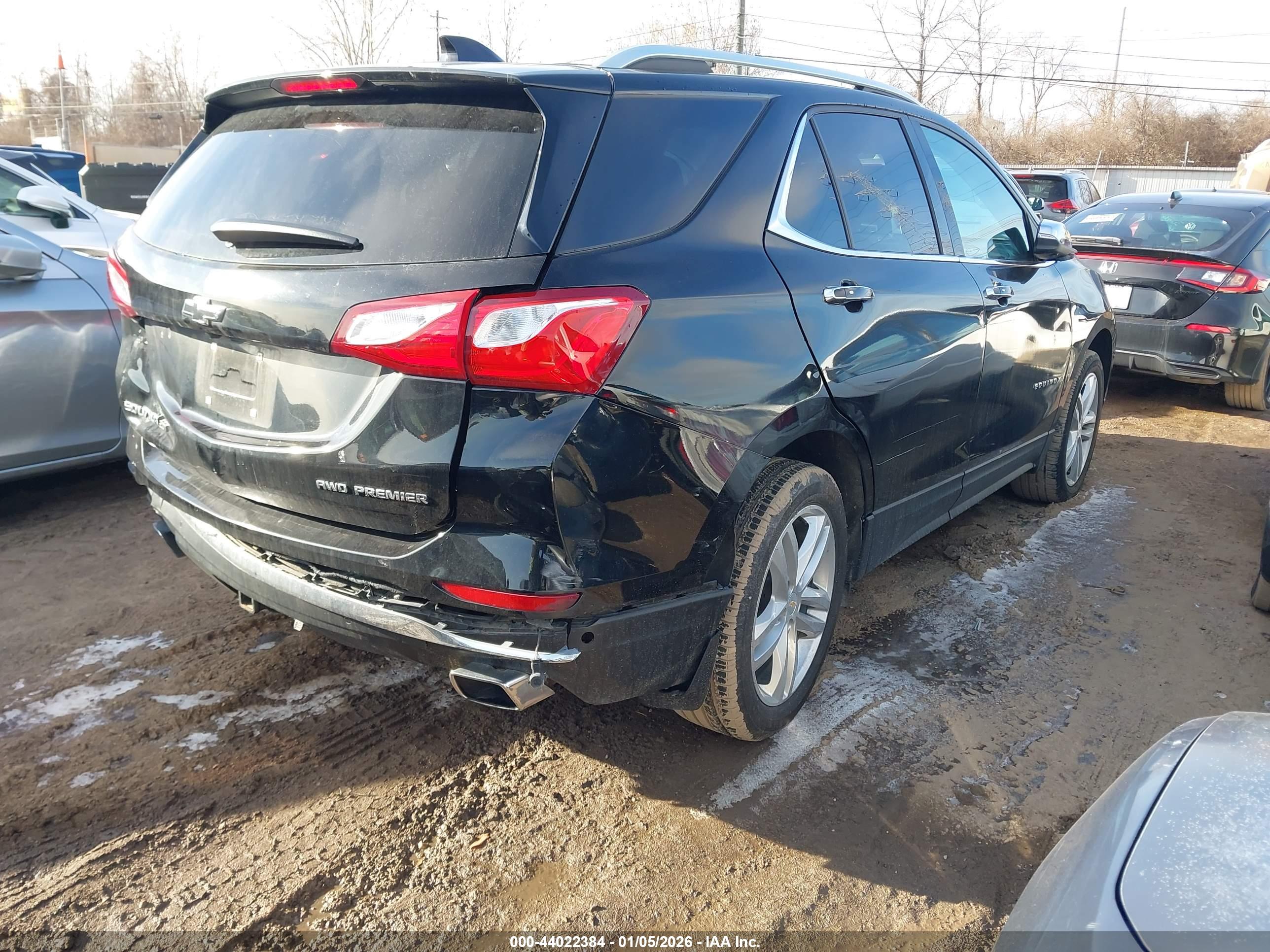 CHEVROLET EQUINOX image 4
