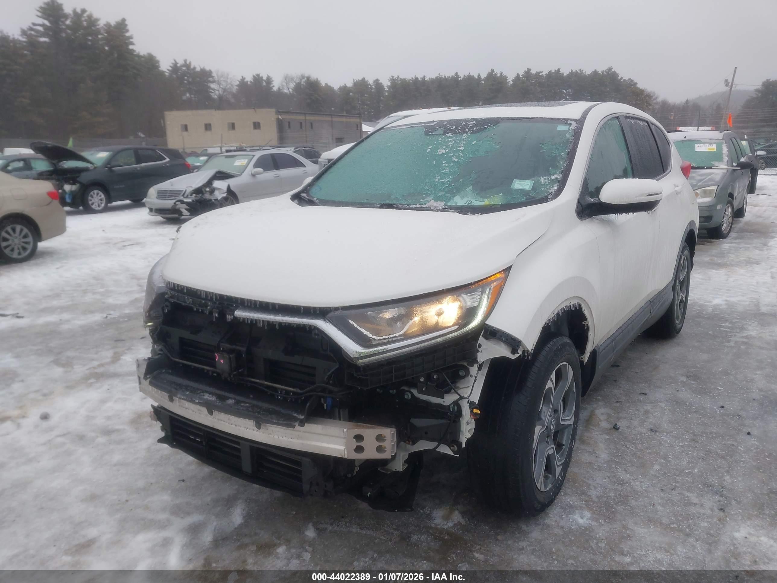 HONDA CR-V image 2