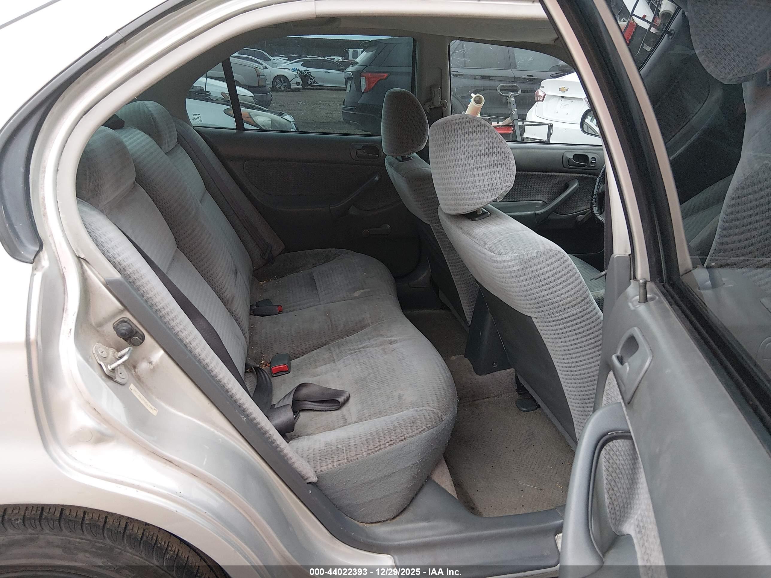 HONDA CIVIC image 8