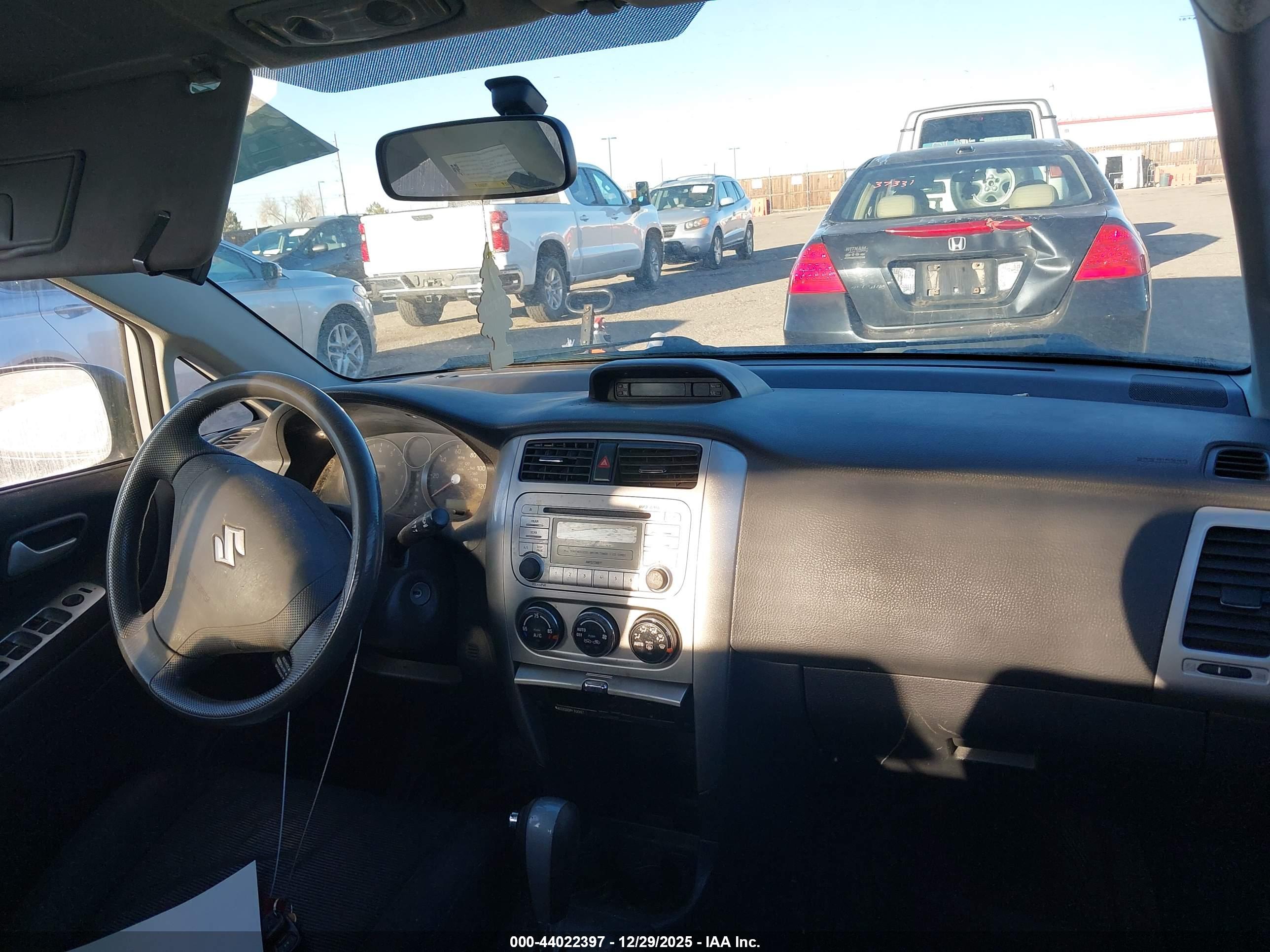 SUZUKI AERIO image 5