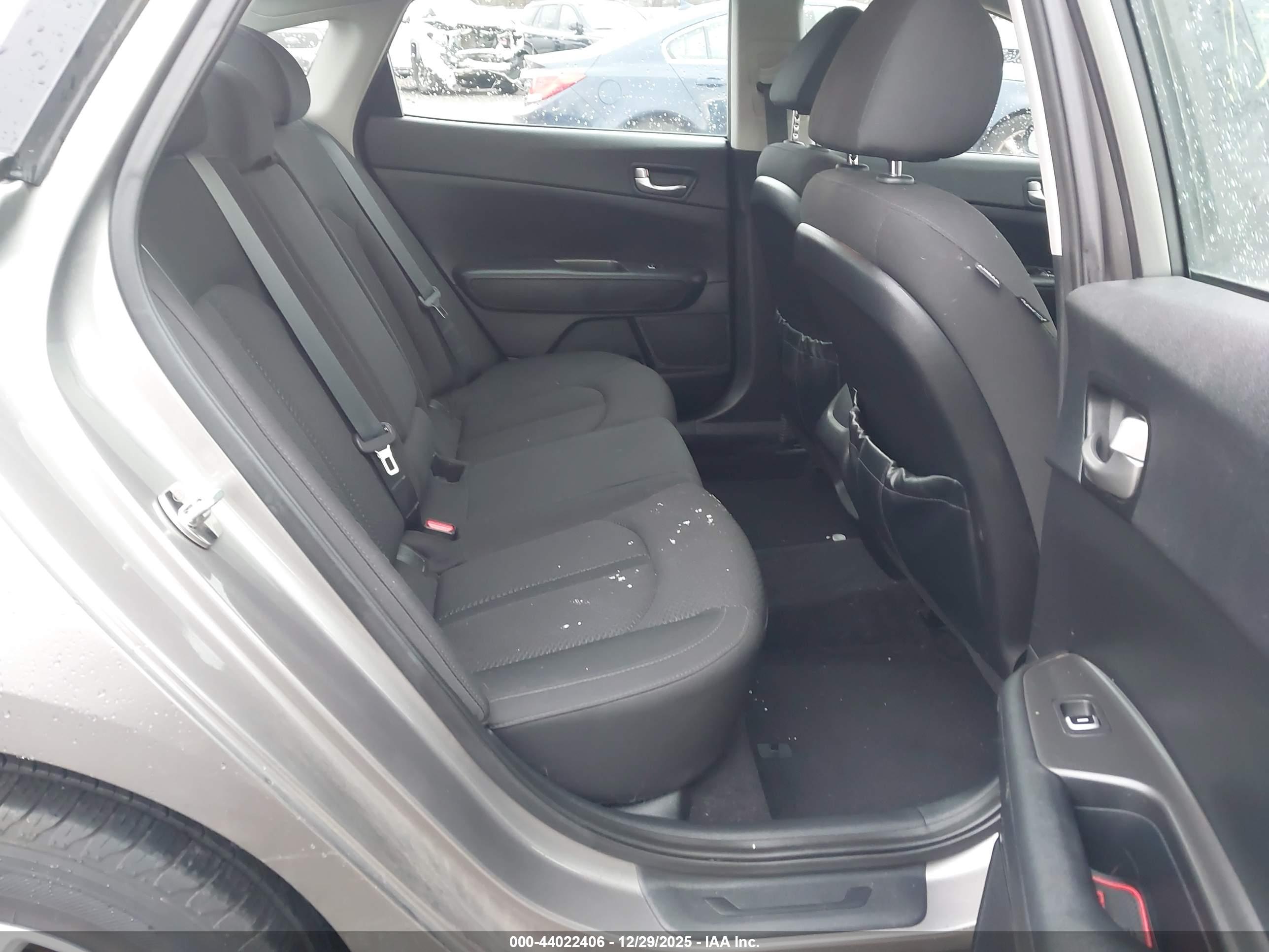 KIA OPTIMA image 8