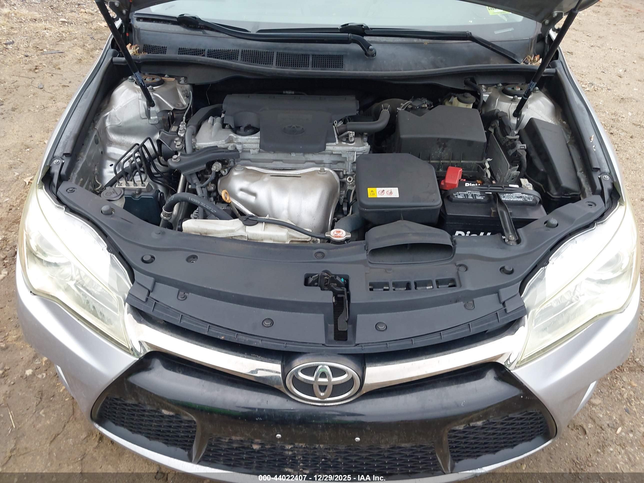 TOYOTA CAMRY image 10