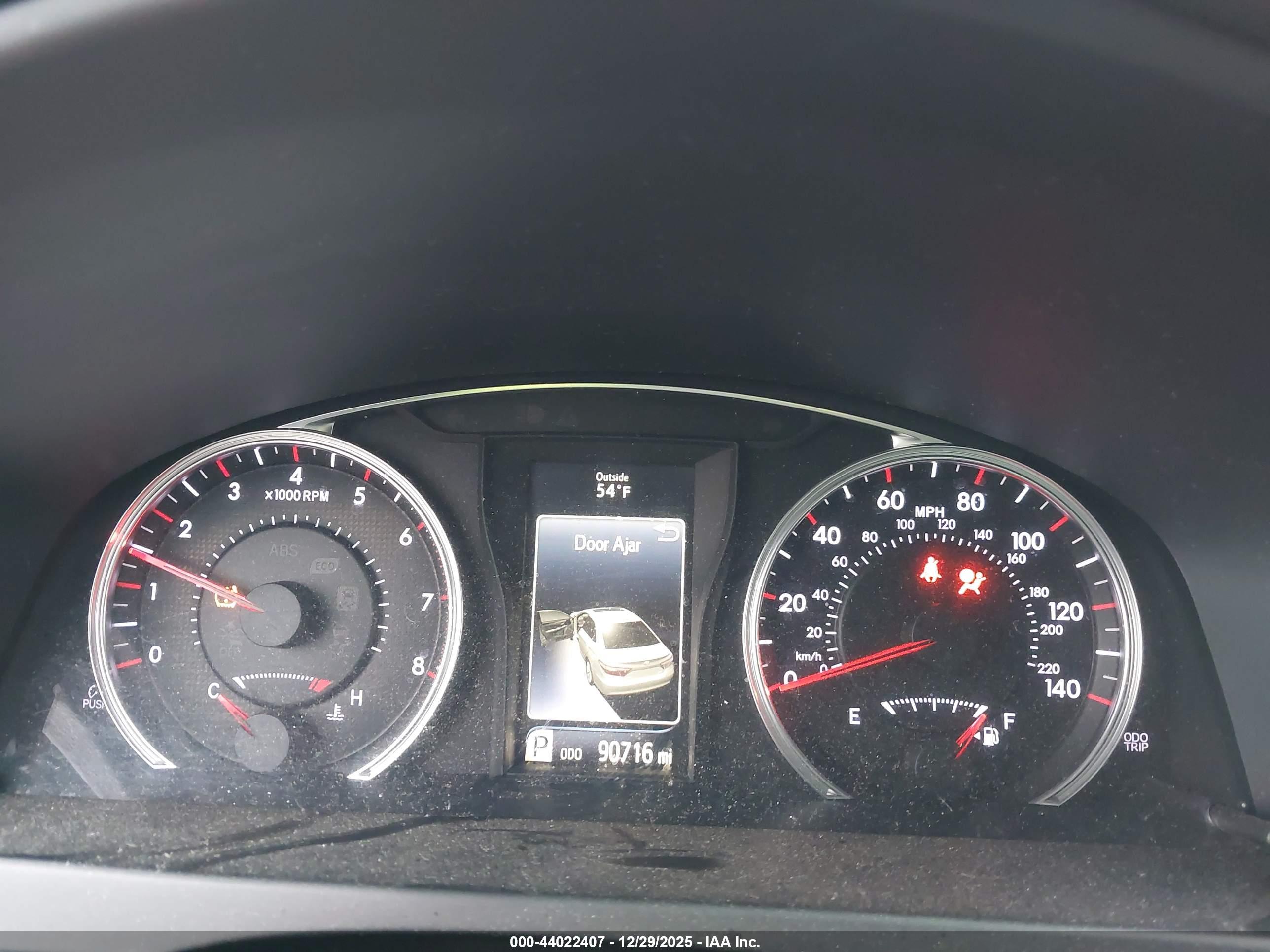 TOYOTA CAMRY image 7