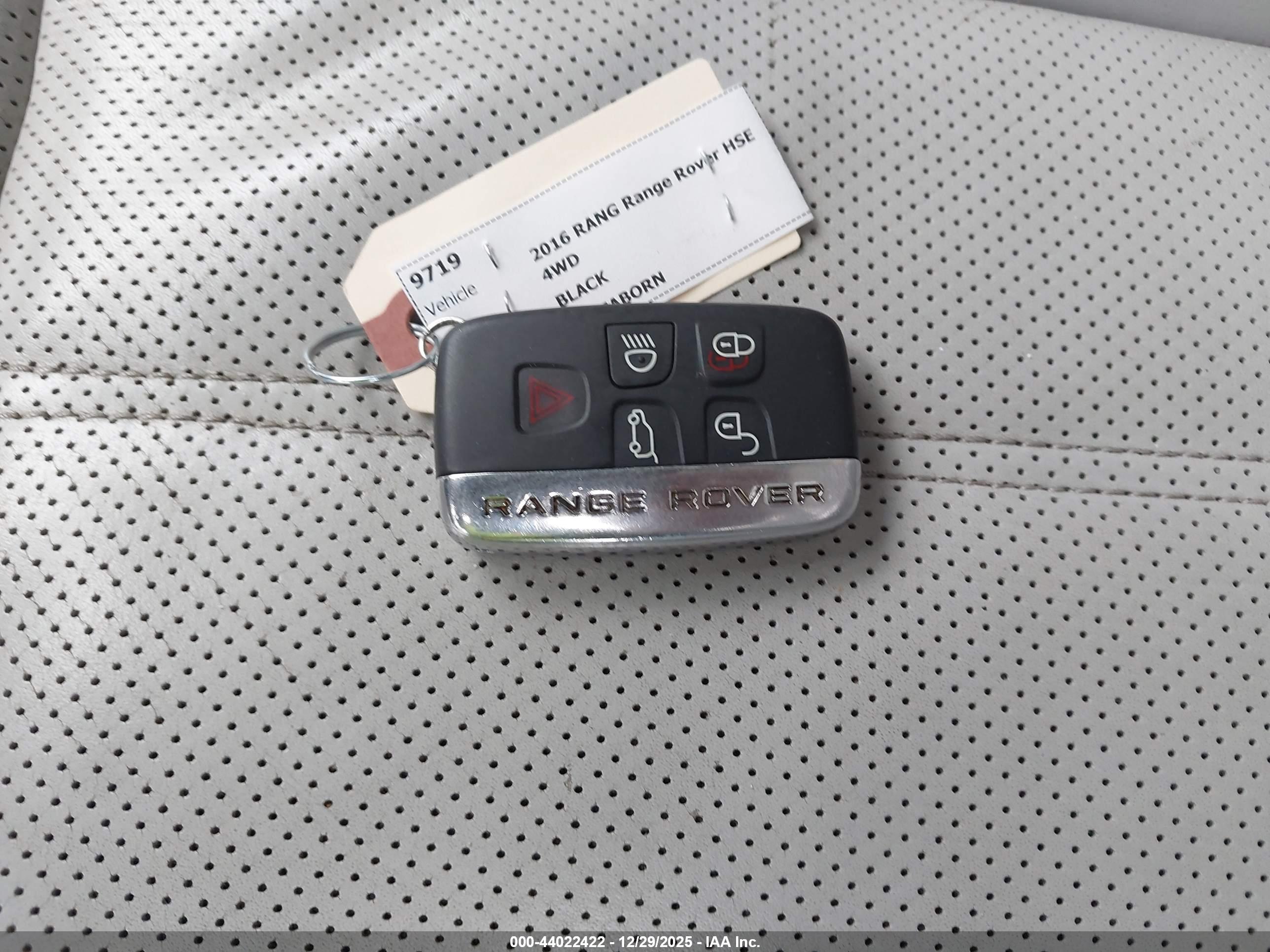 LAND ROVER image 11