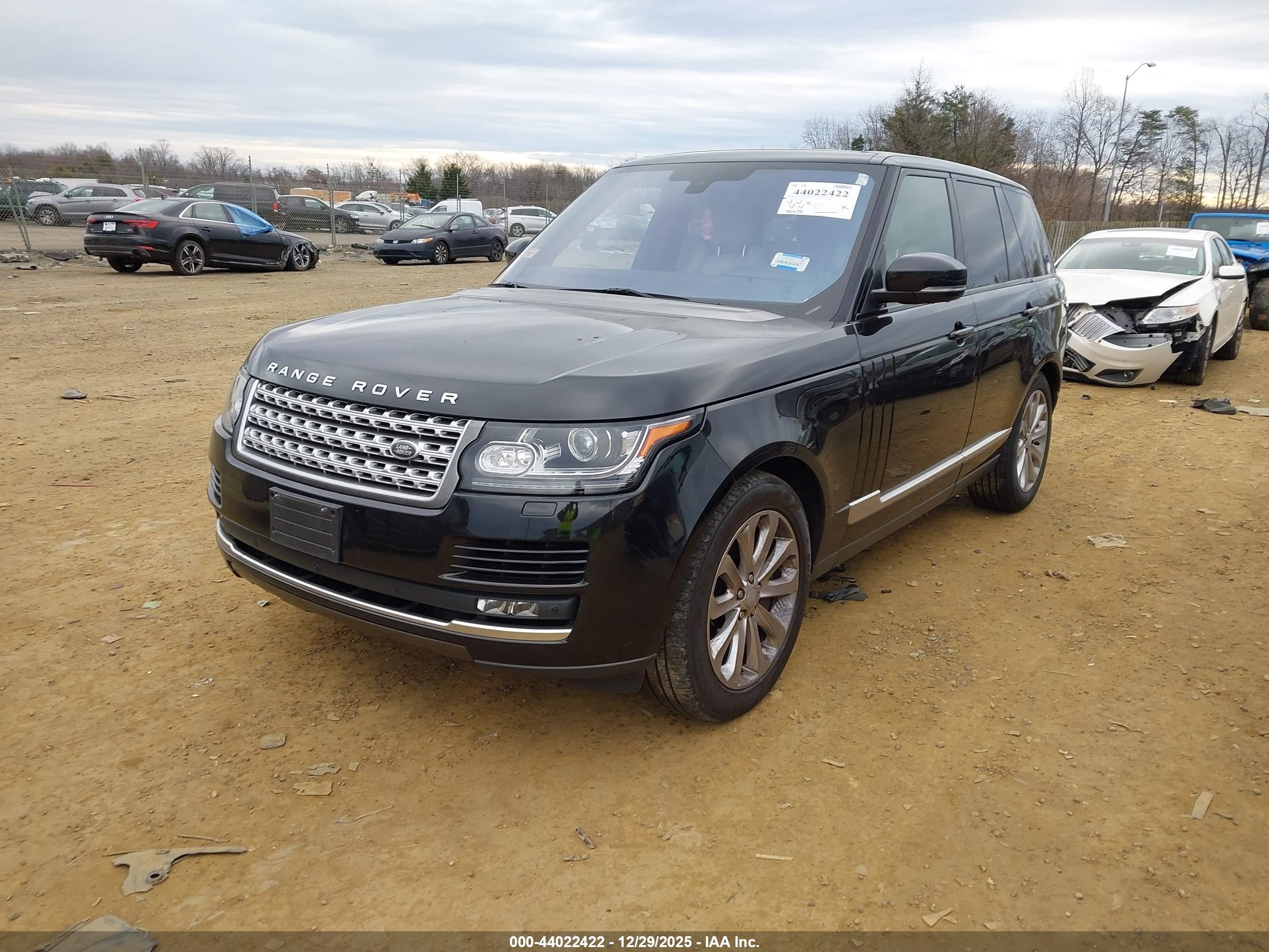 LAND ROVER image 2