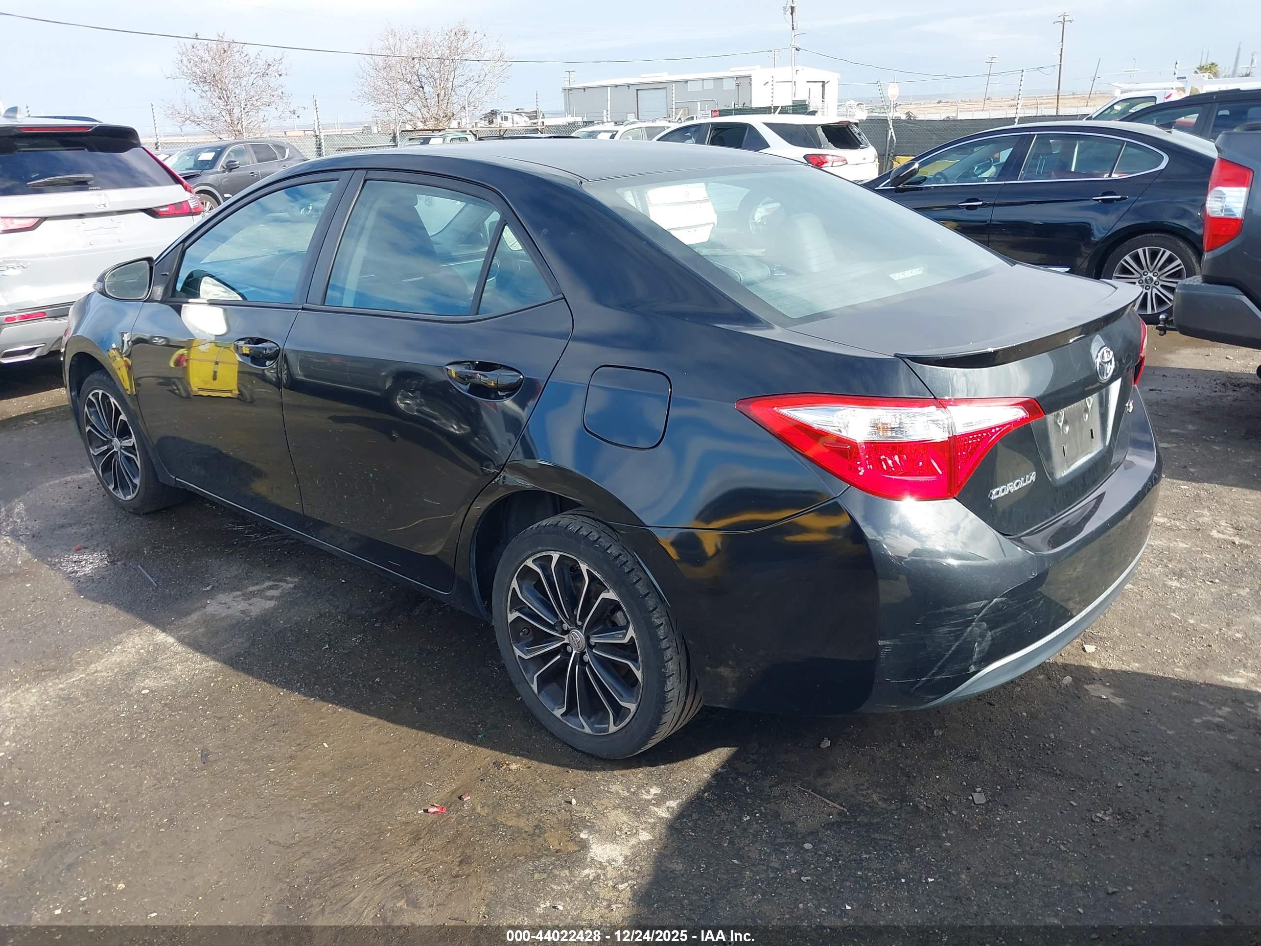 TOYOTA COROLLA image 3