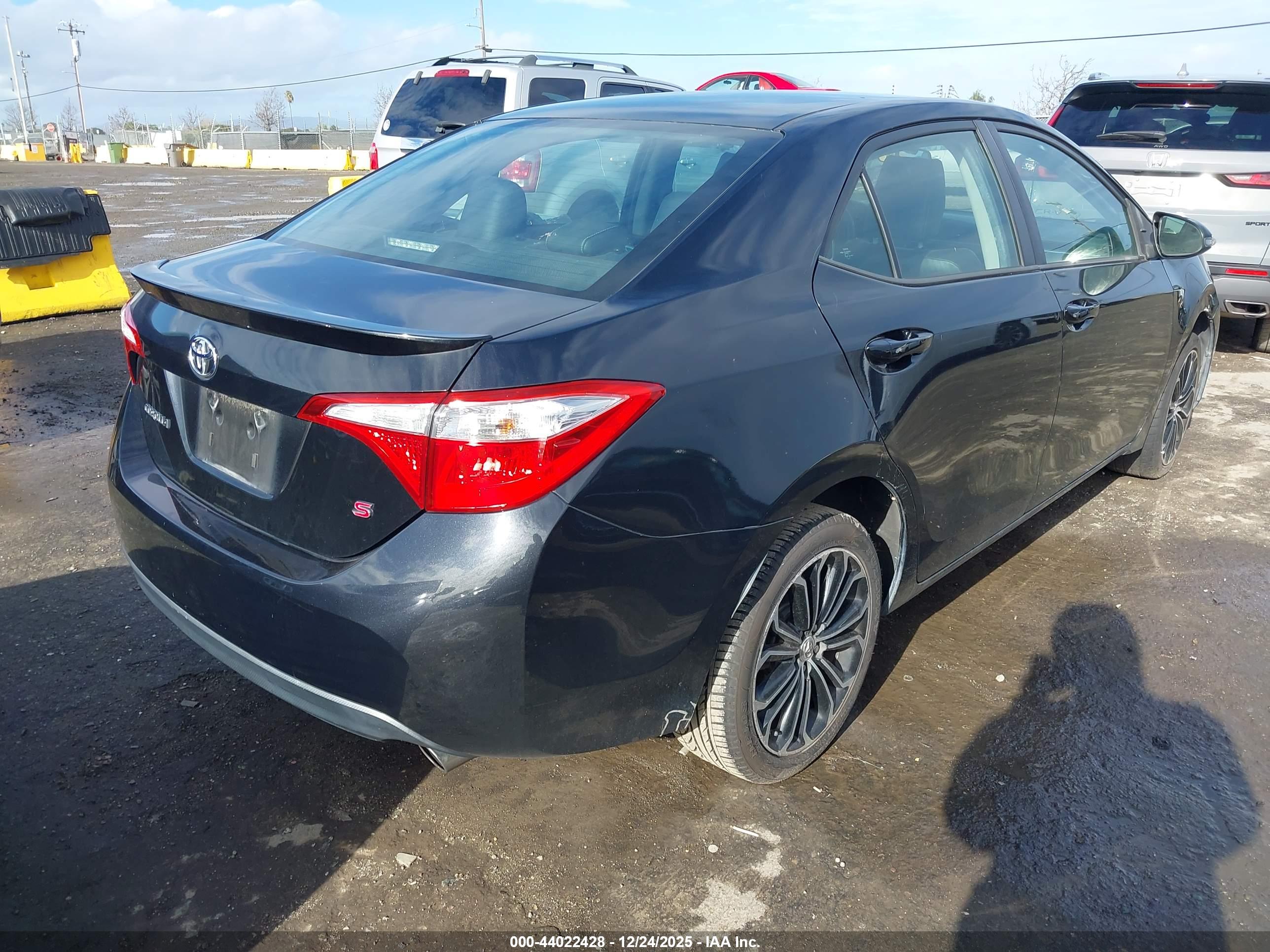 TOYOTA COROLLA image 4