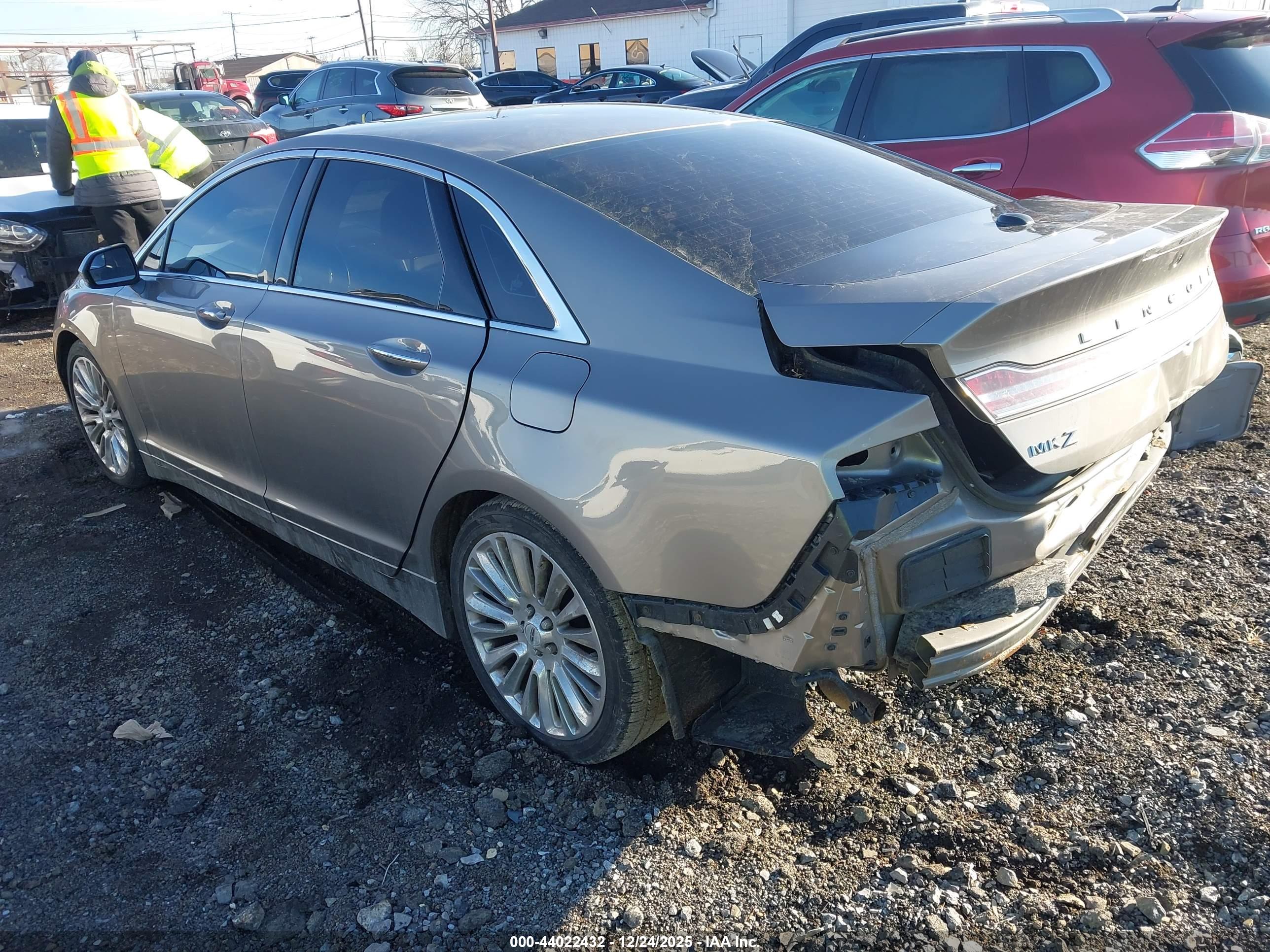 LINCOLN MKZ image 3