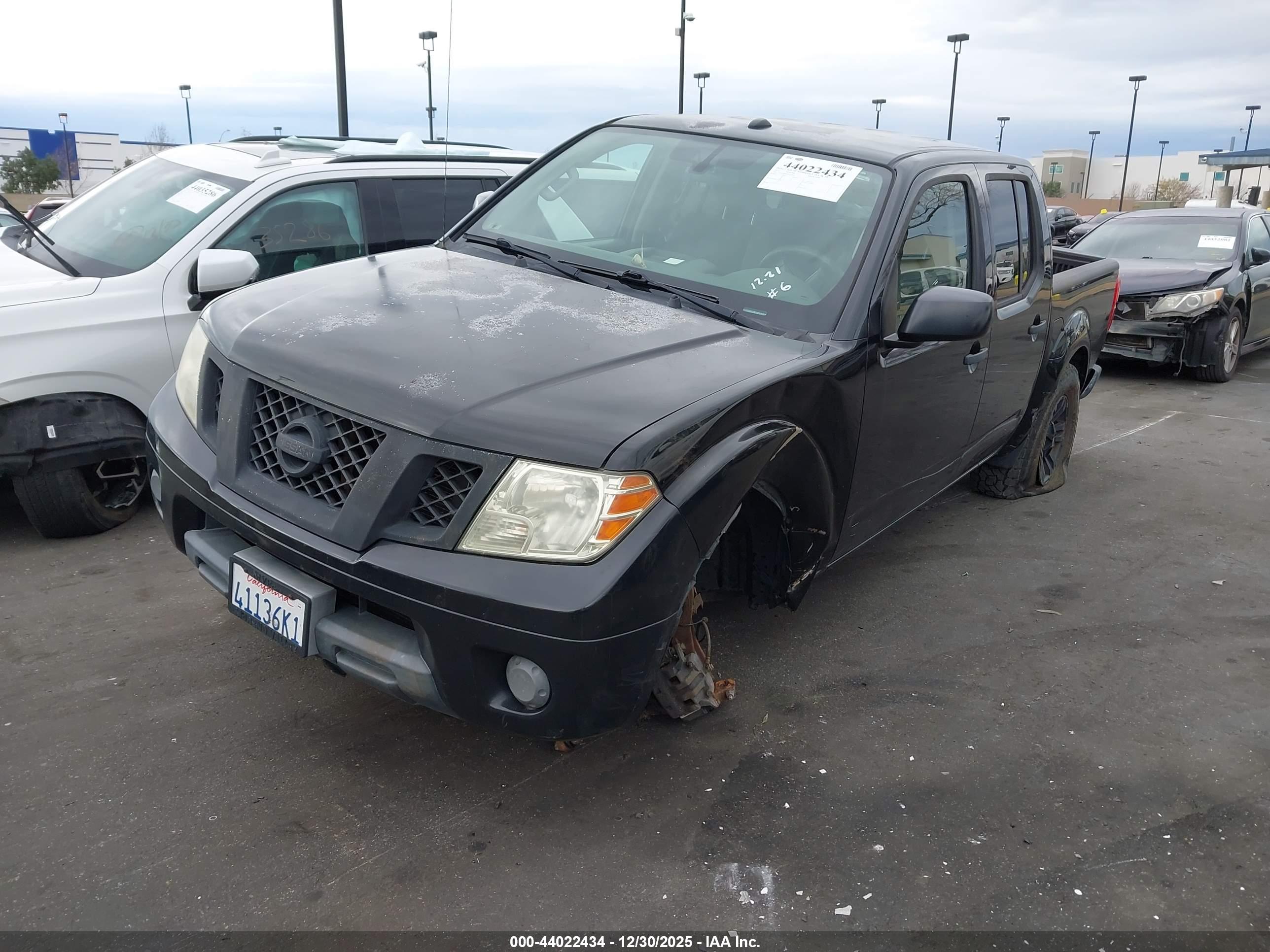 NISSAN FRONTIER image 2