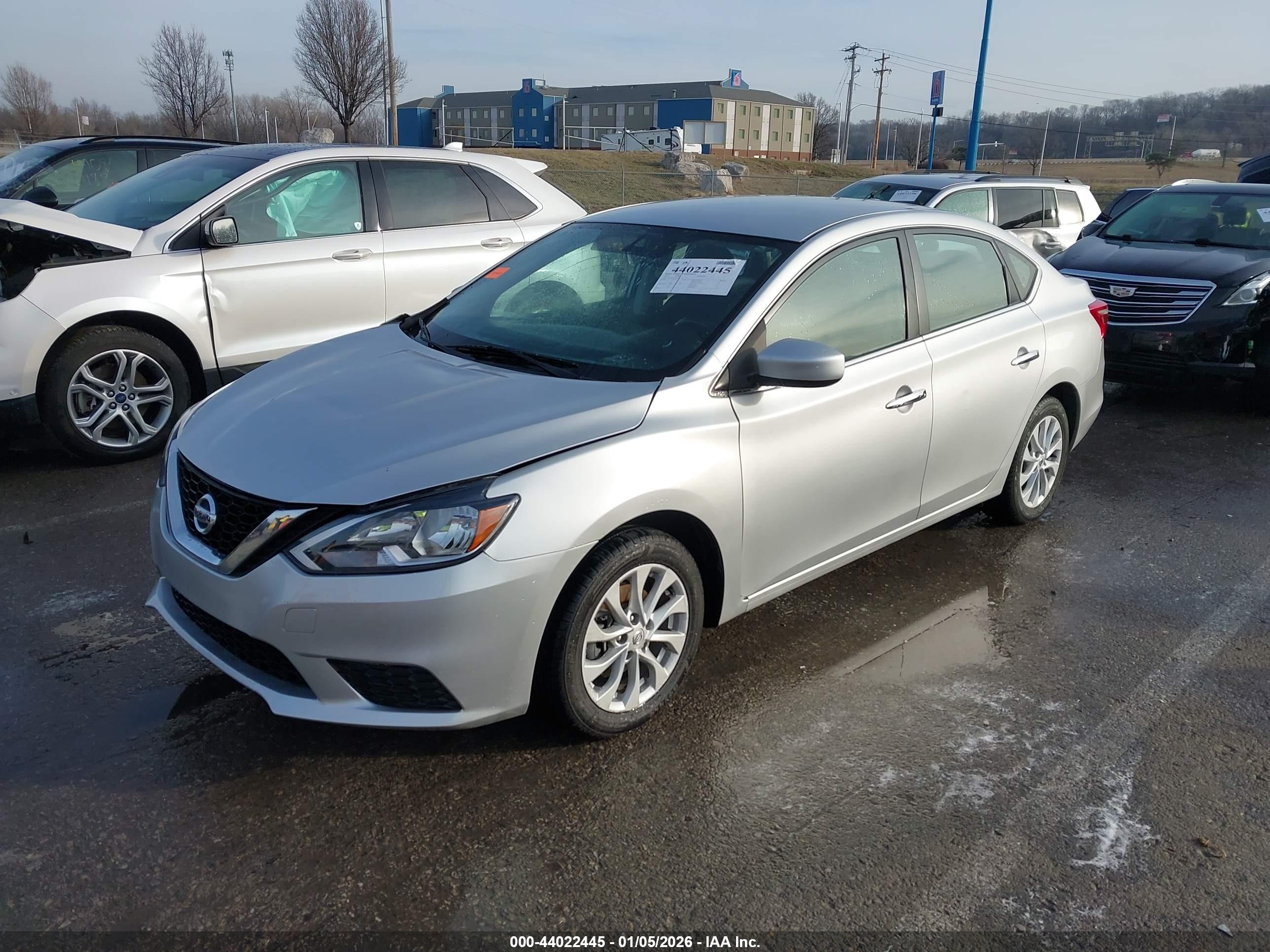 NISSAN SENTRA image 2