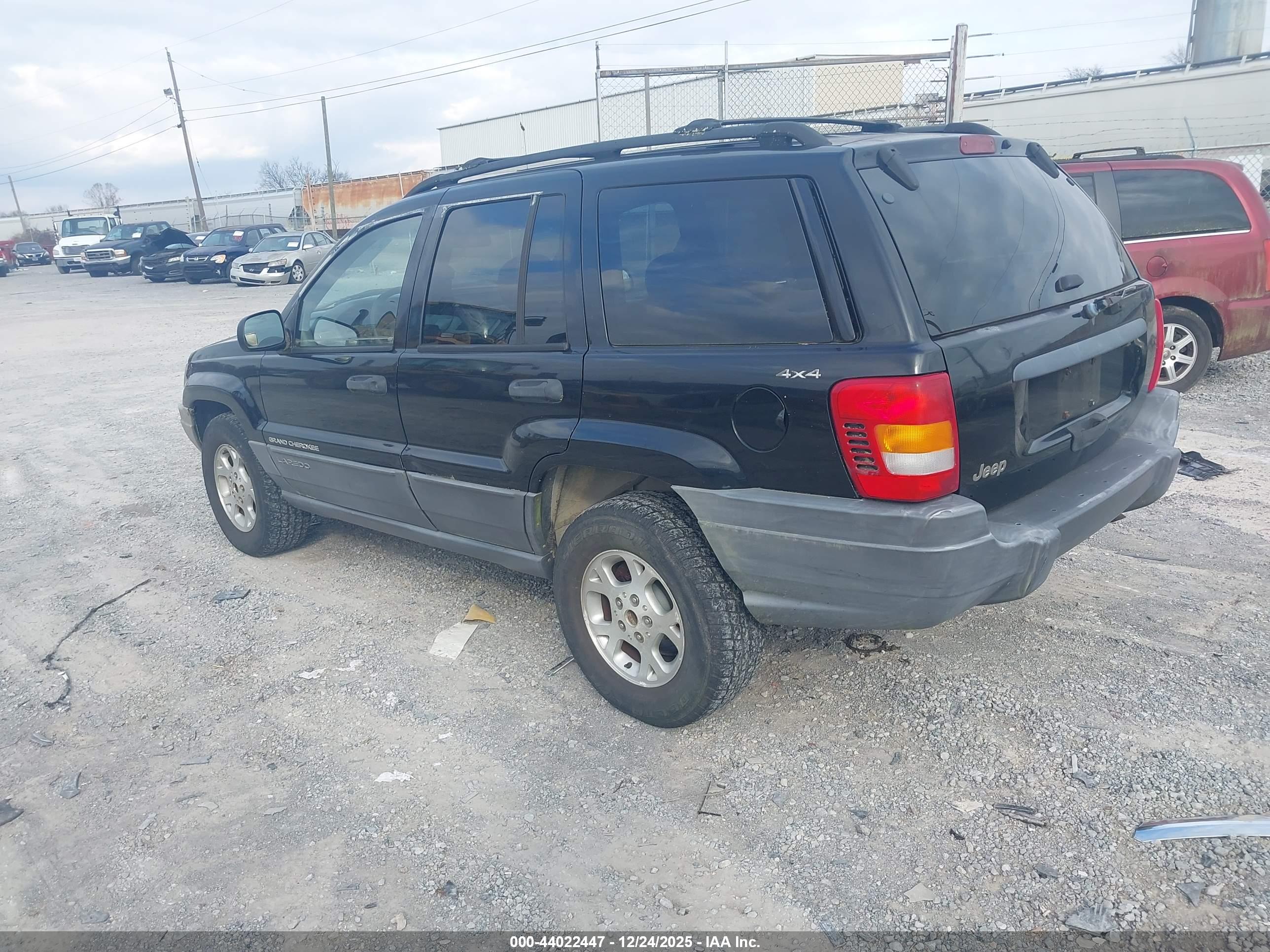 JEEP GRAND image 3