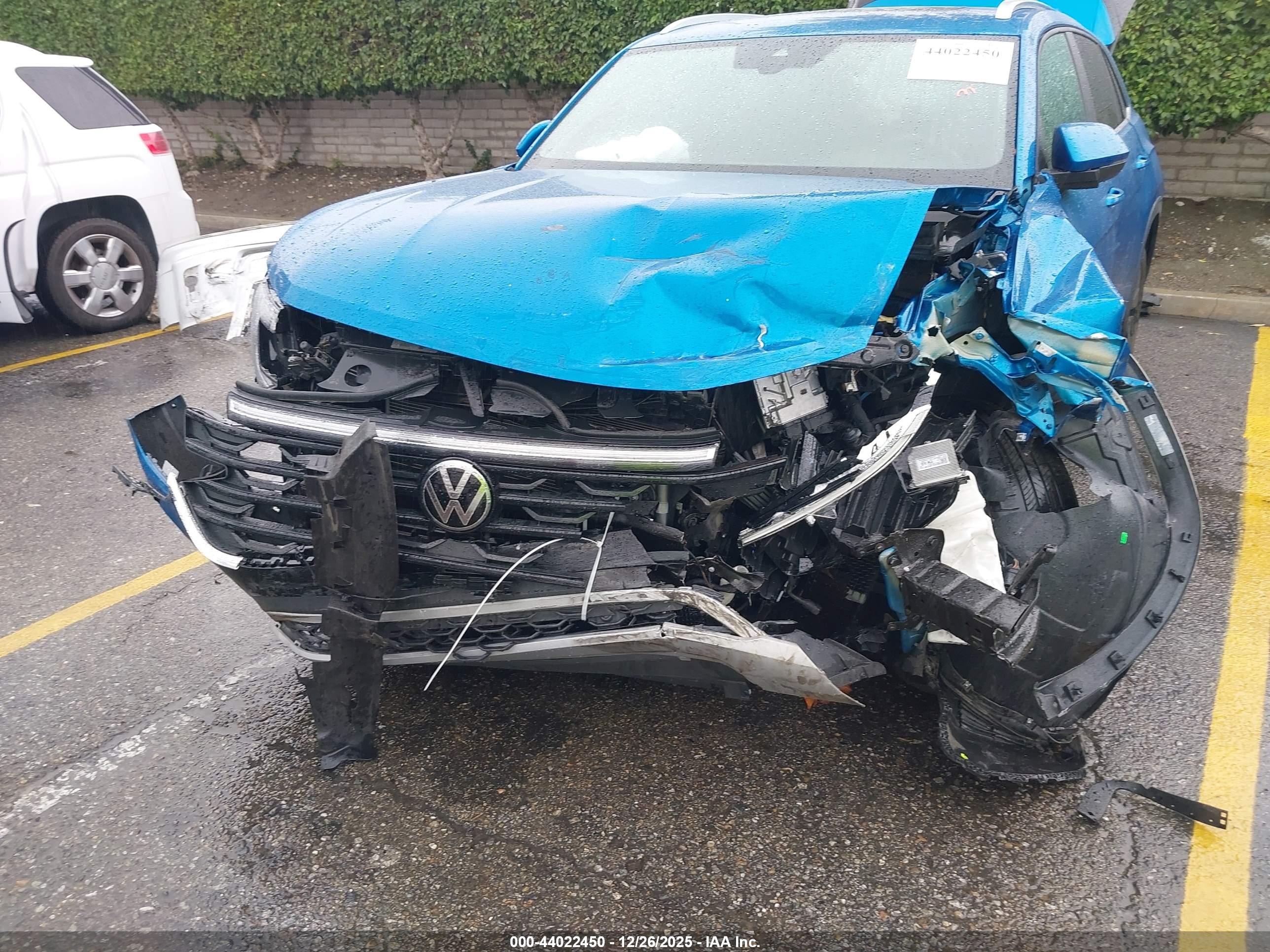 VOLKSWAGEN ATLAS image 6