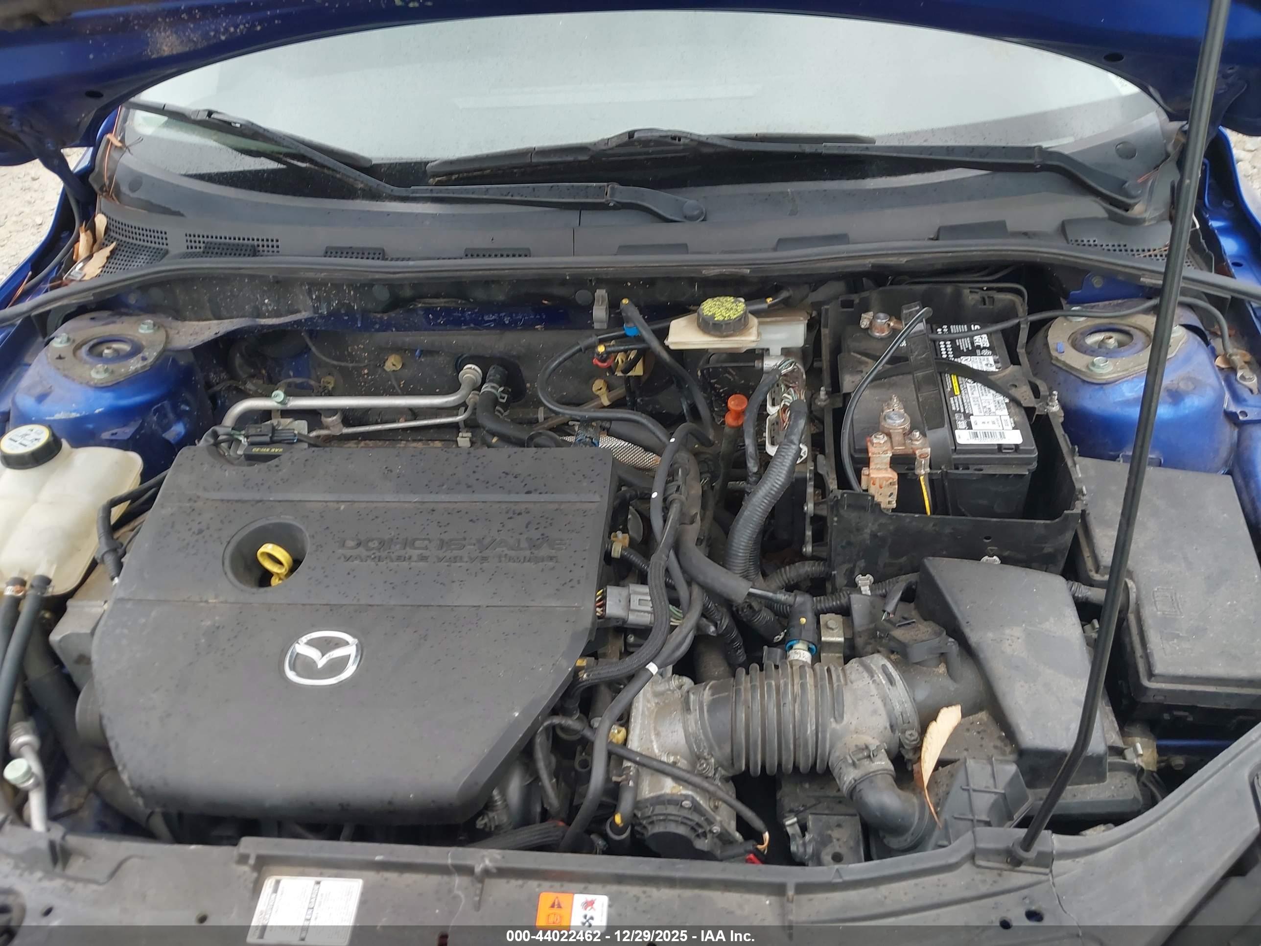 MAZDA MAZDA3 image 10