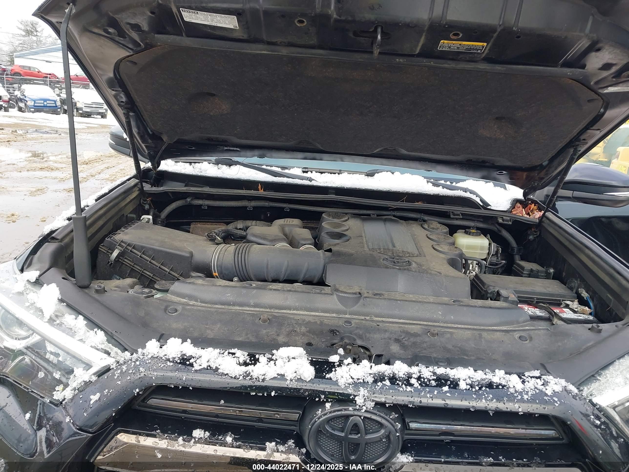TOYOTA 4RUNNER image 10