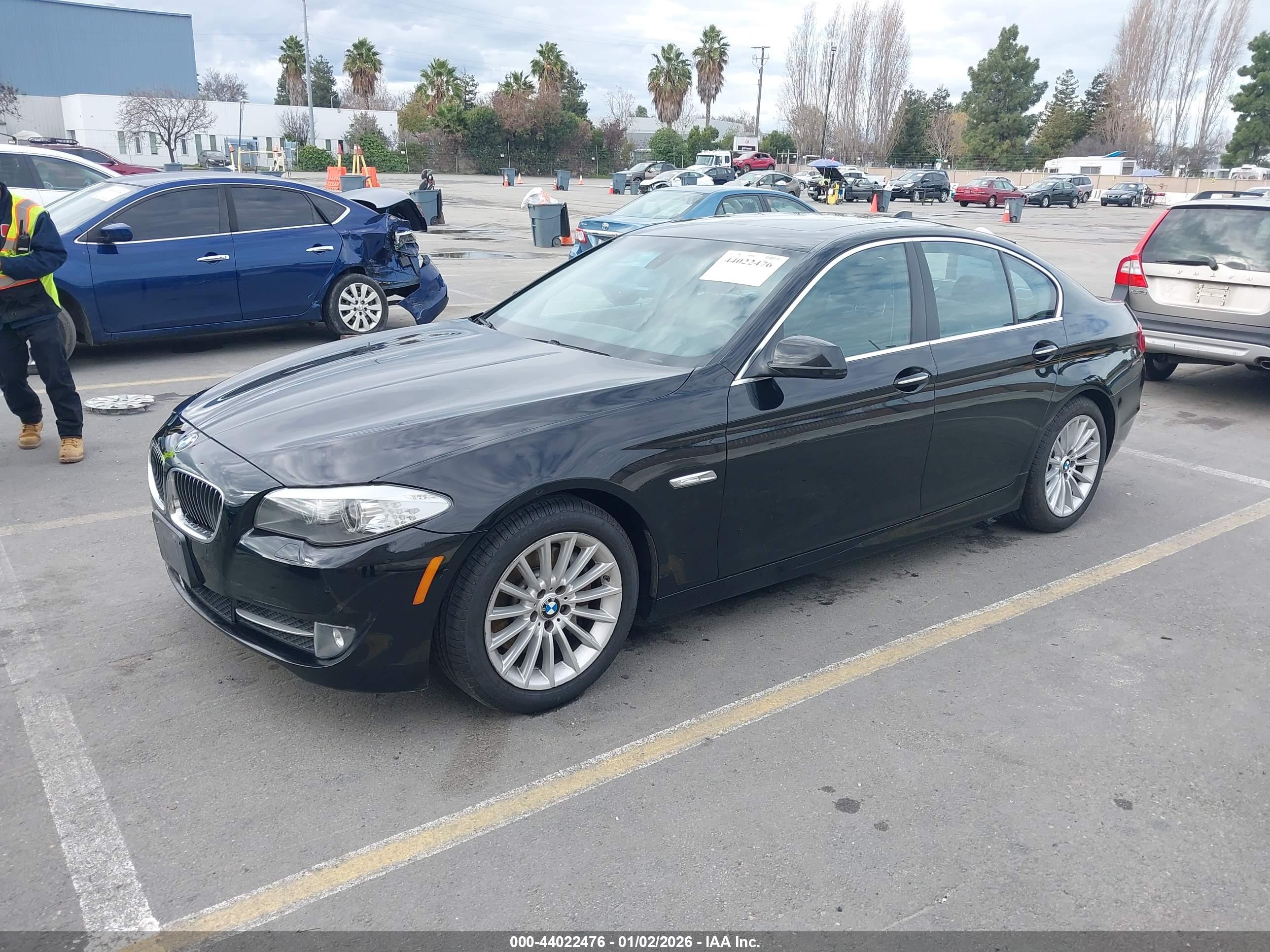 BMW 535I image 2
