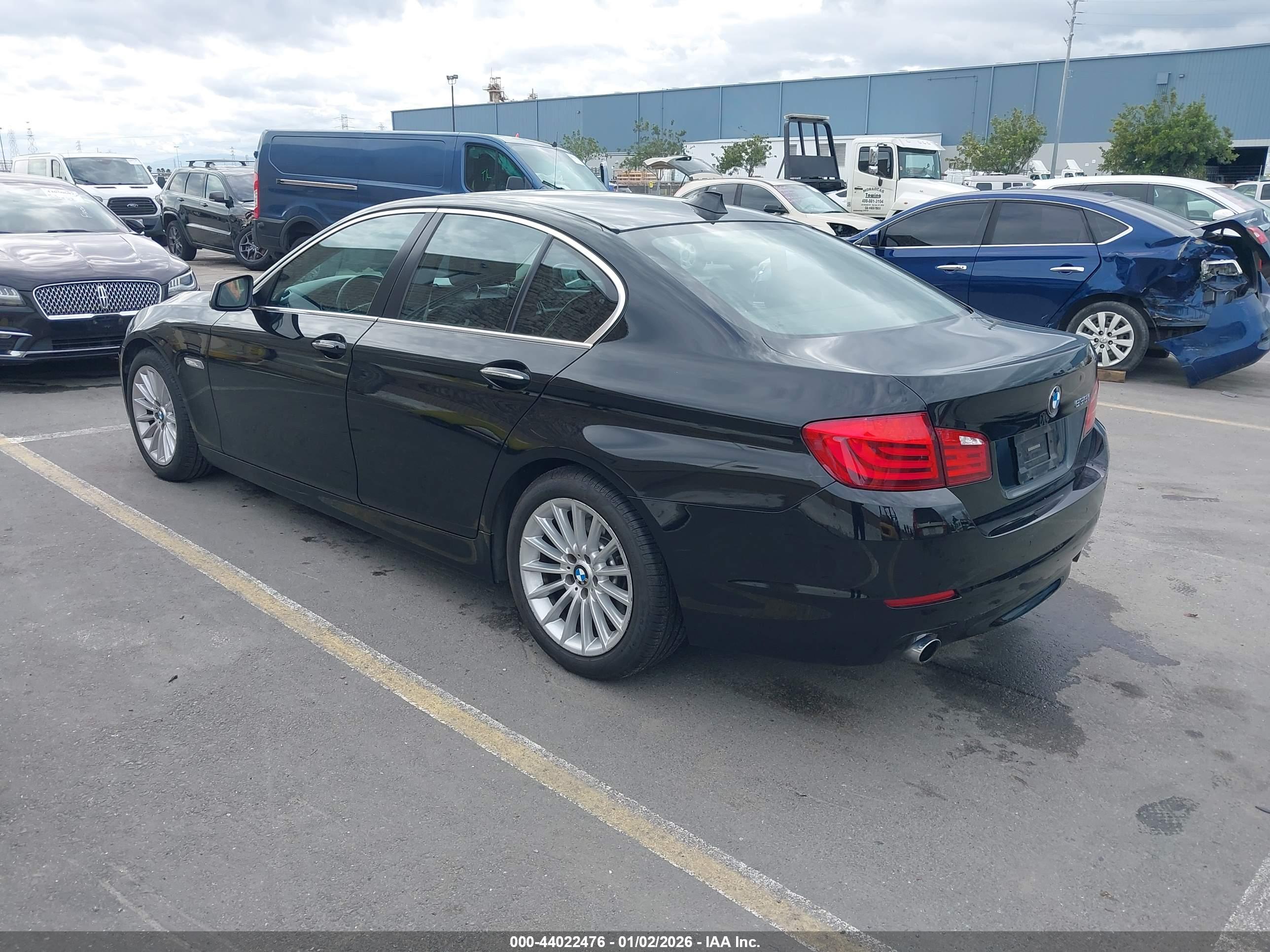 BMW 535I image 3