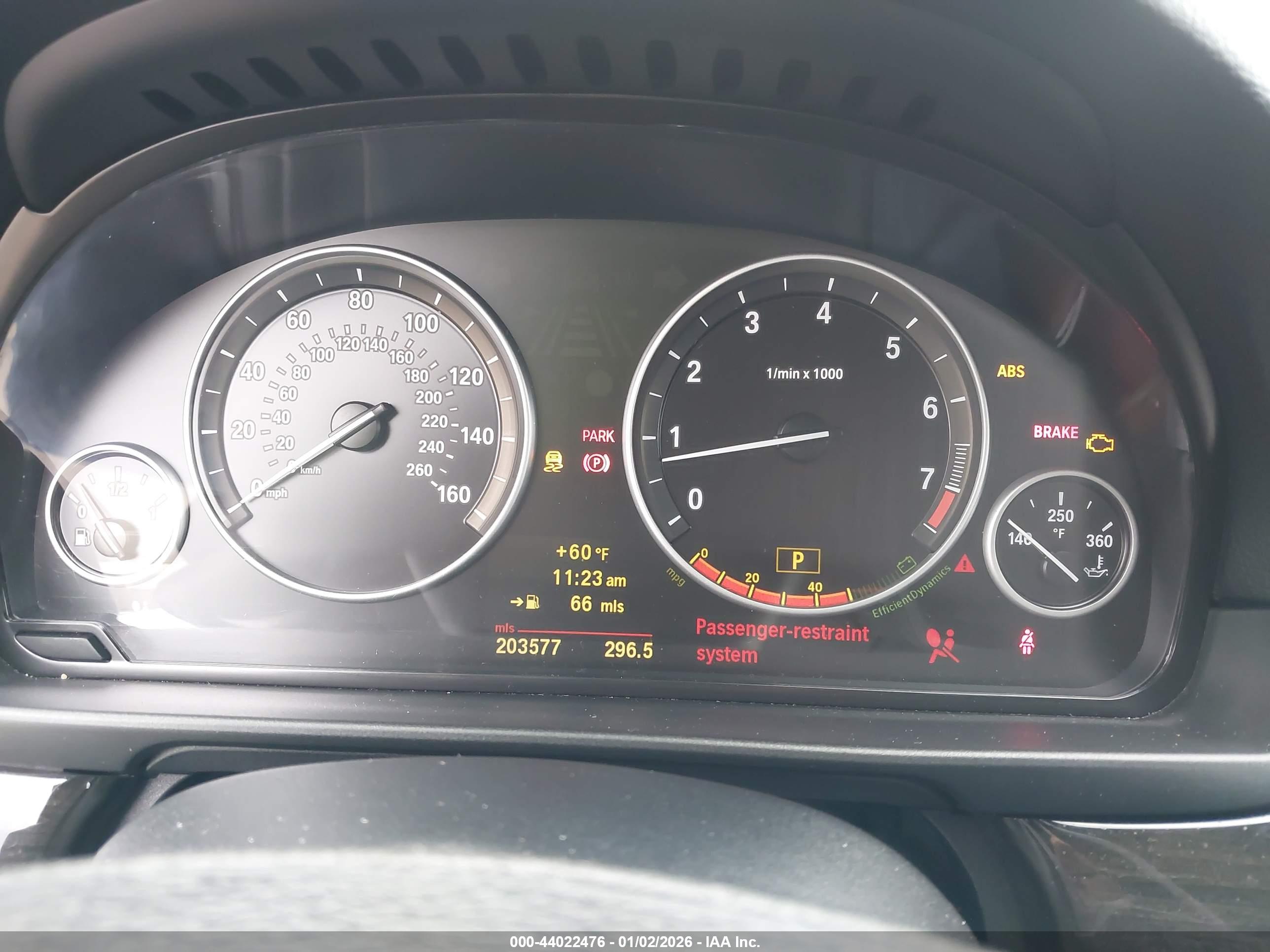 BMW 535I image 7