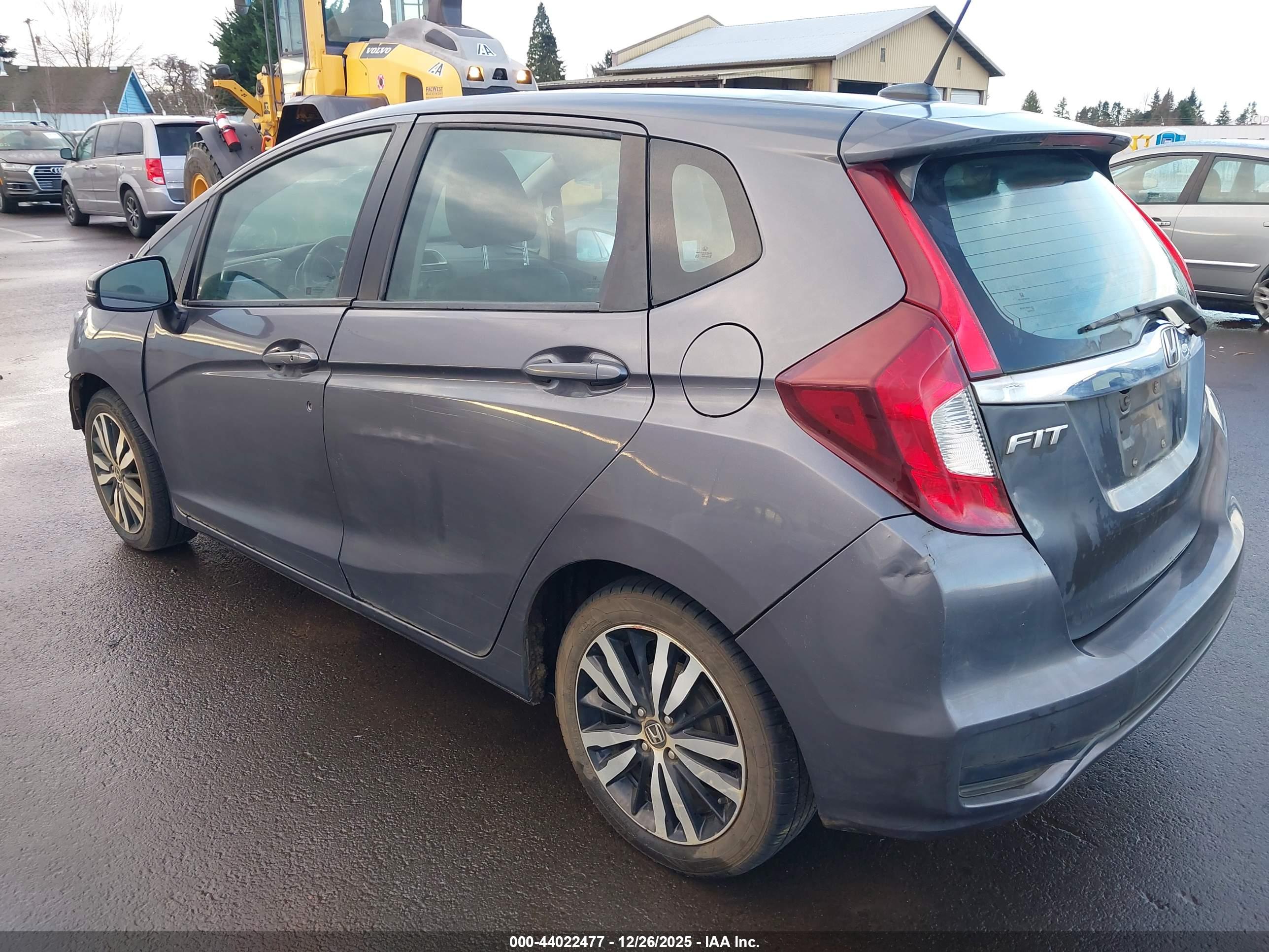 HONDA FIT image 3