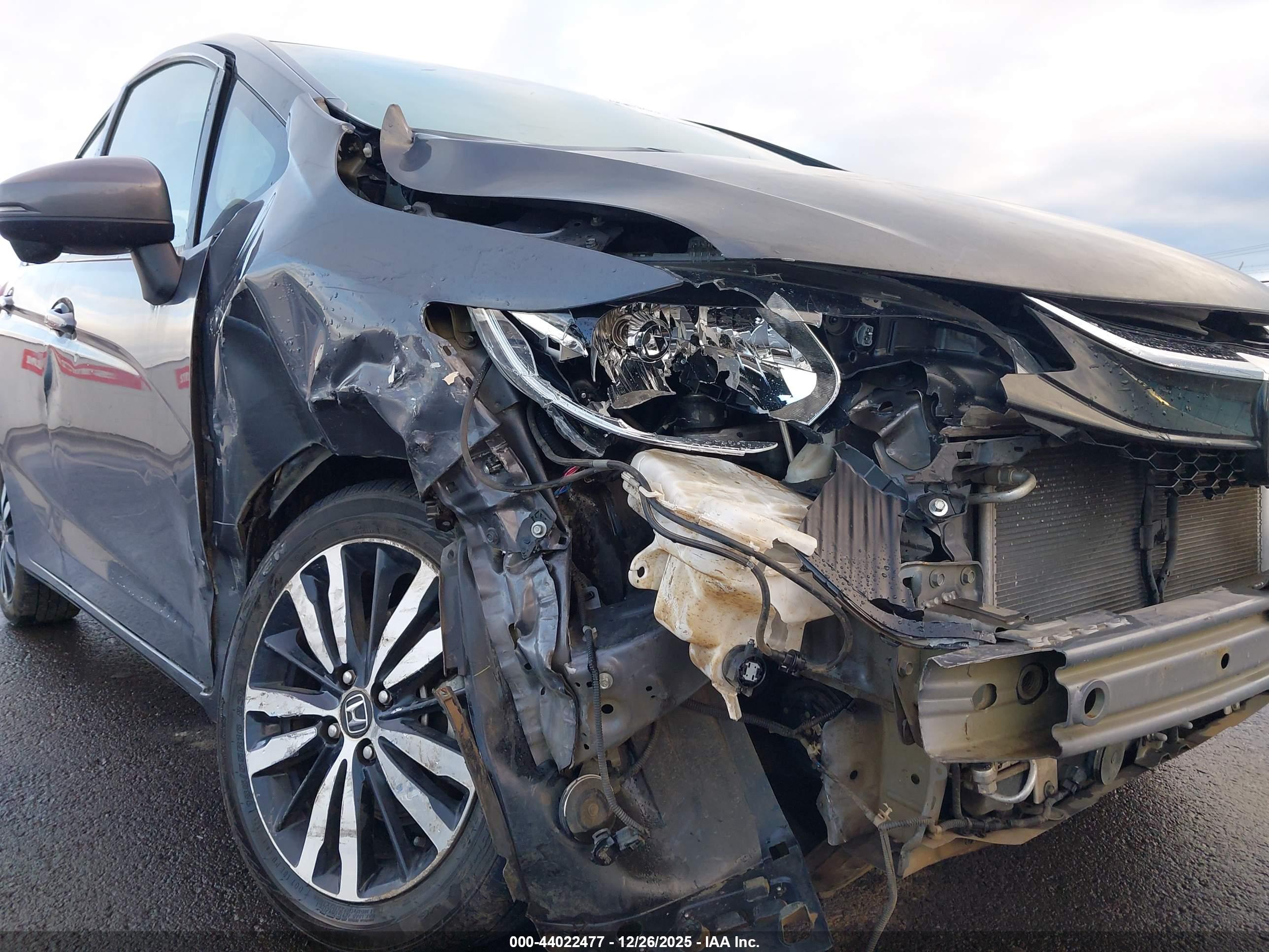 HONDA FIT image 6