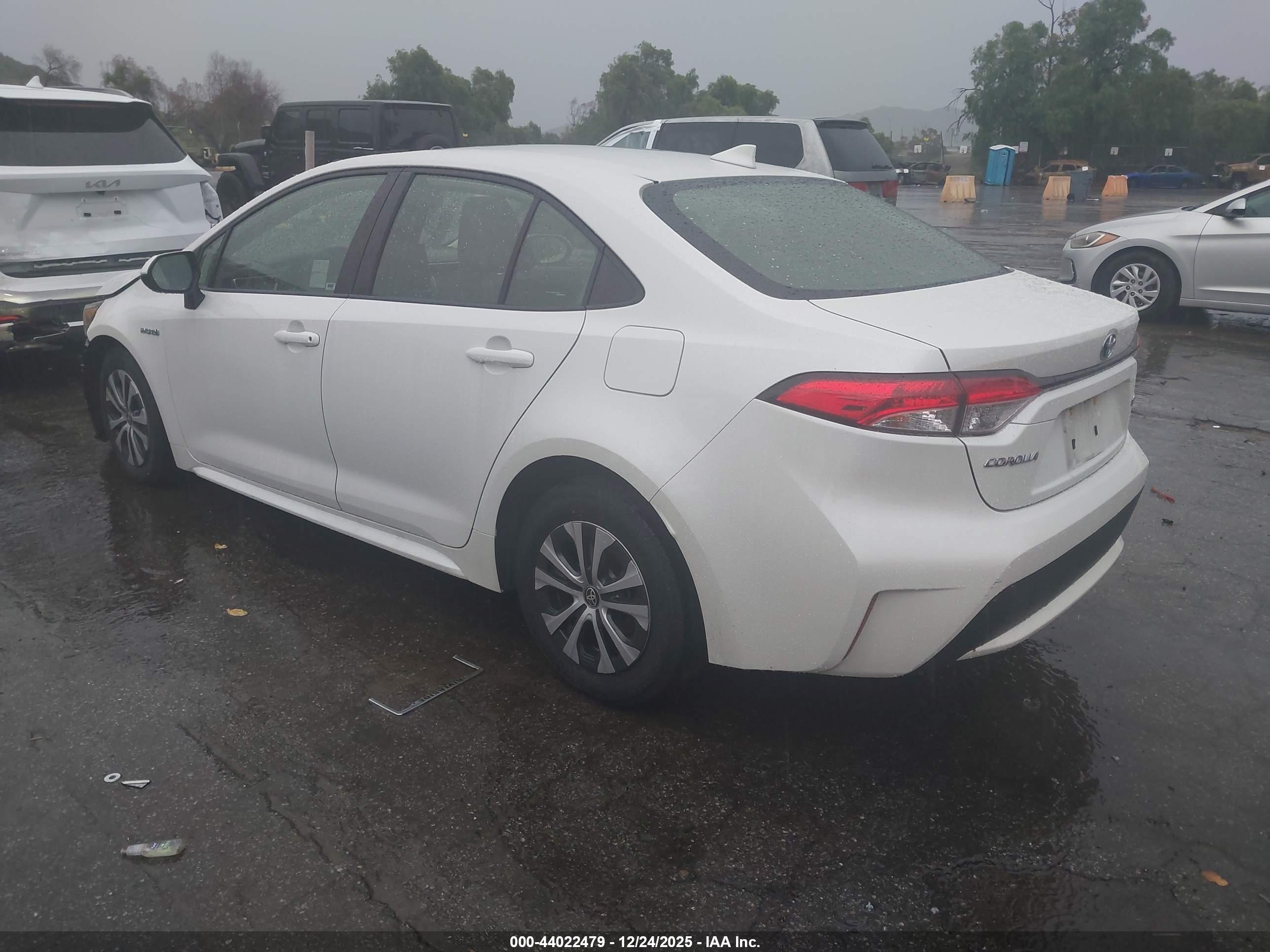 TOYOTA COROLLA image 3