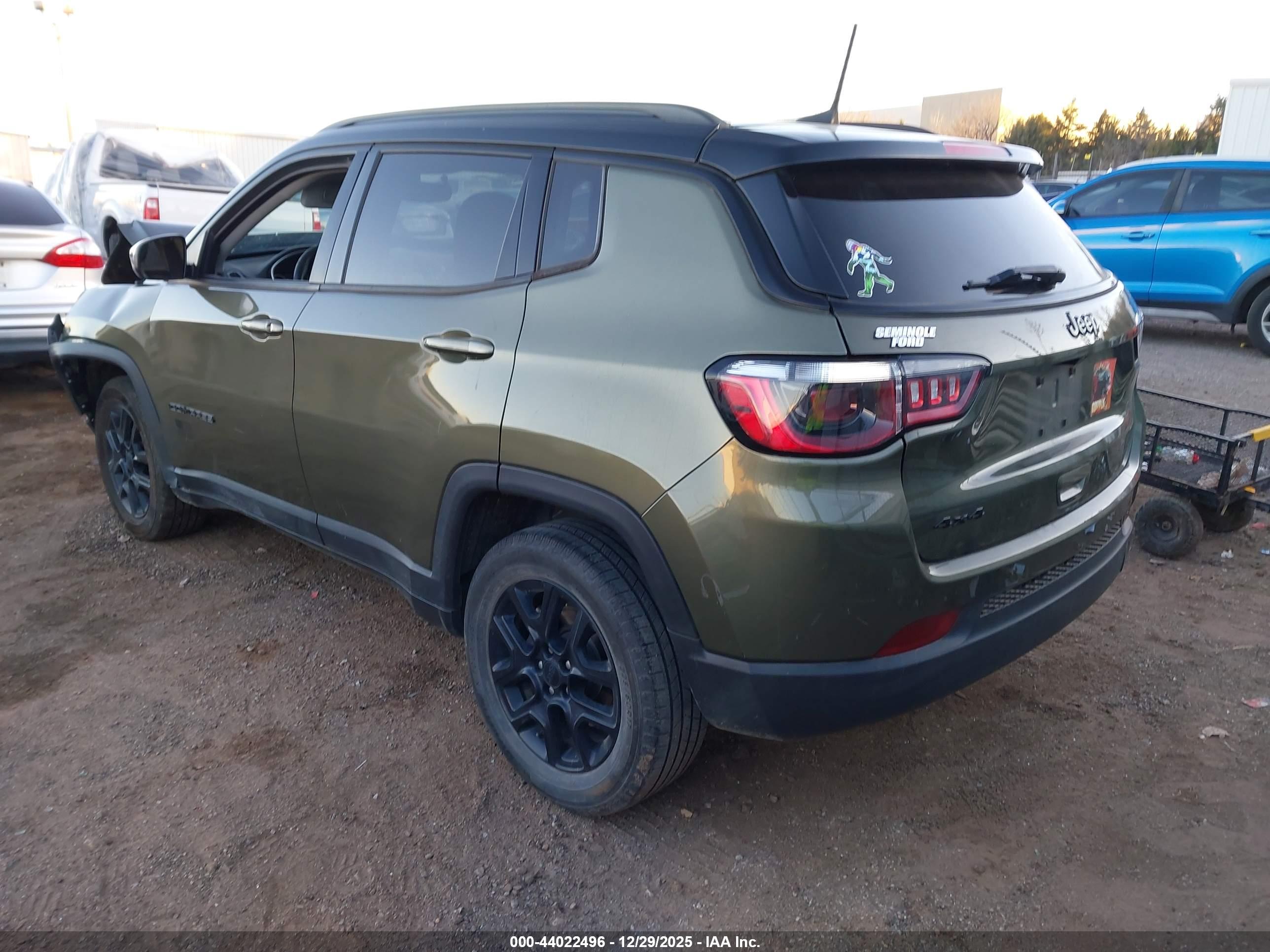 JEEP COMPASS image 3