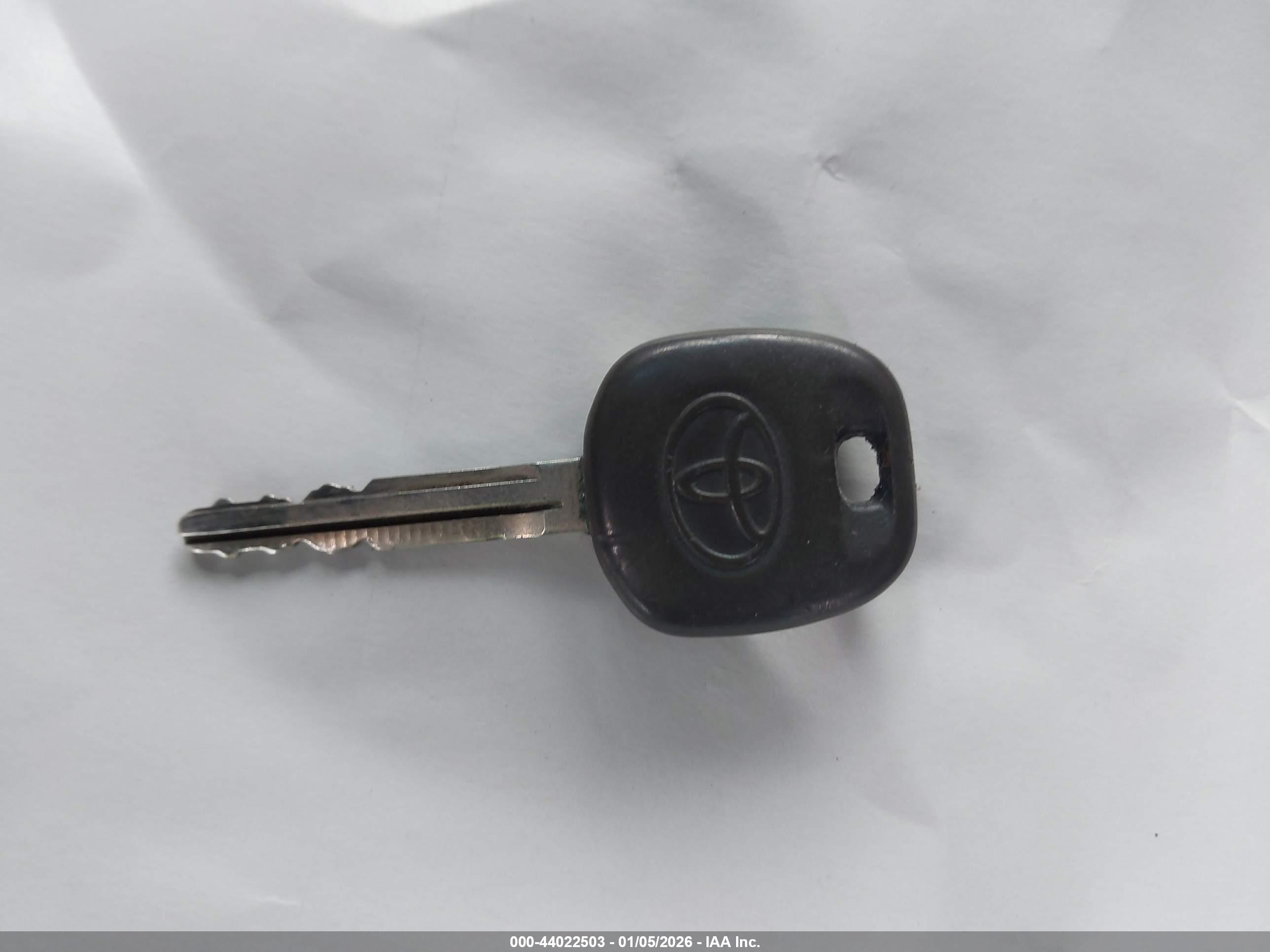 TOYOTA SIENNA image 11